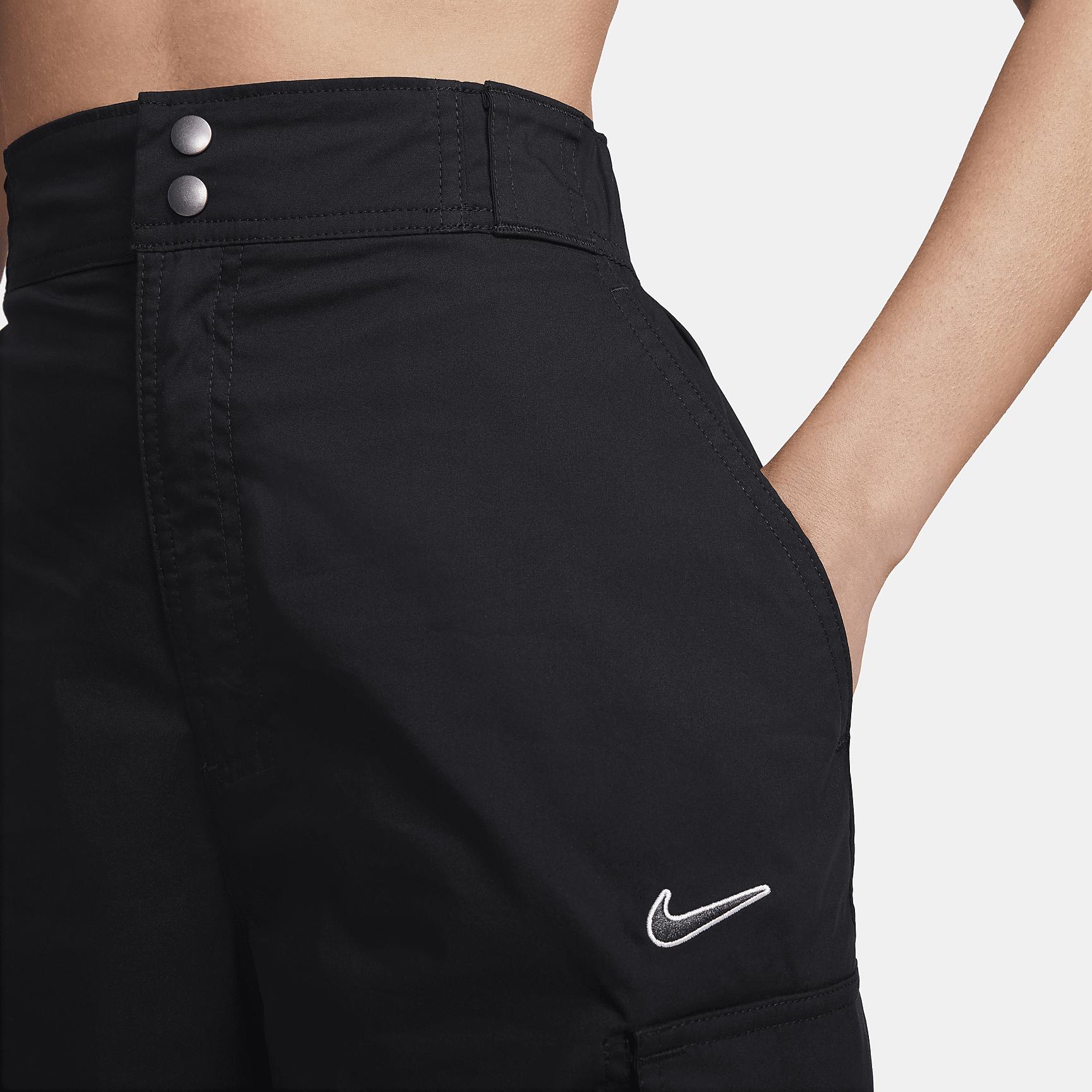 Nike Sportswear Women's High-Waisted Loose Woven Cargo Pants Product Image