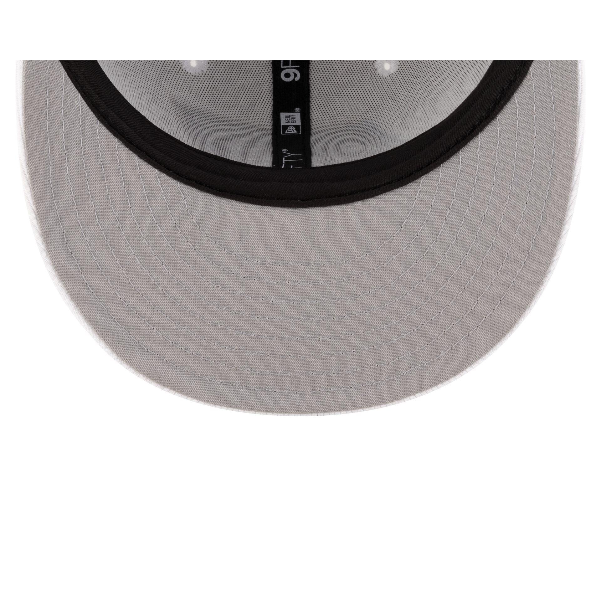 Michigan Panthers White 9FIFTY Snapback Hat Male Product Image