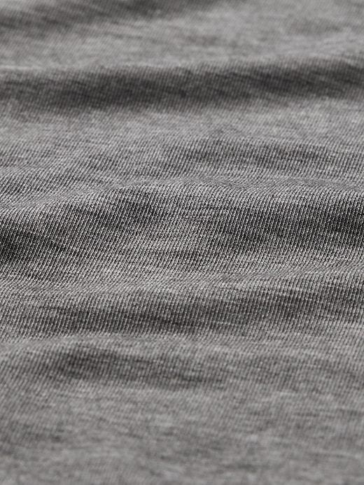 GapFit Breathe T-Shirt Product Image