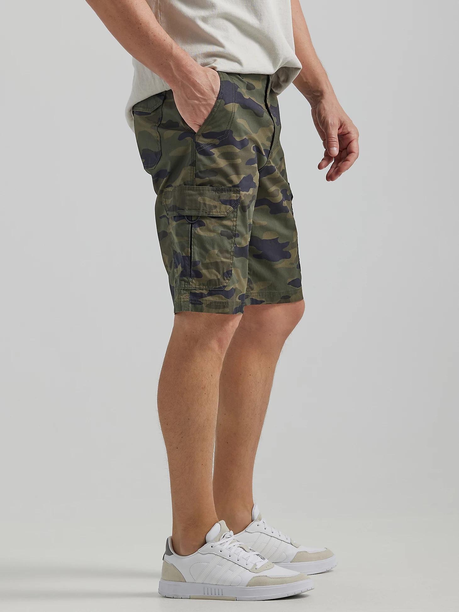 Men's Extreme Motion Crossroad Cargo Short | Men's Shorts | Lee® Product Image