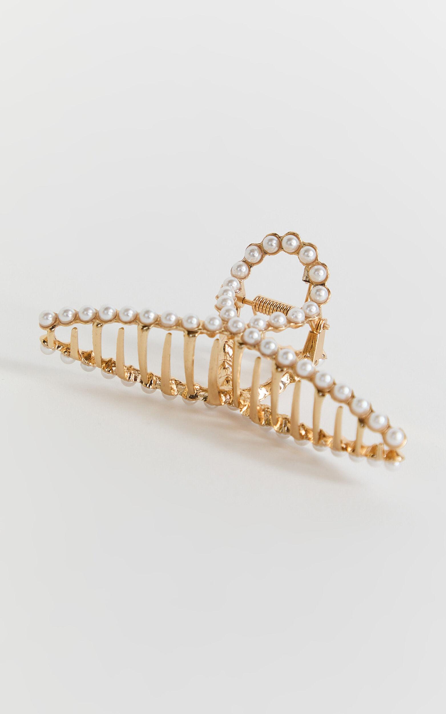 Jenny Clip - Pearl Hair Clip in Gold Product Image