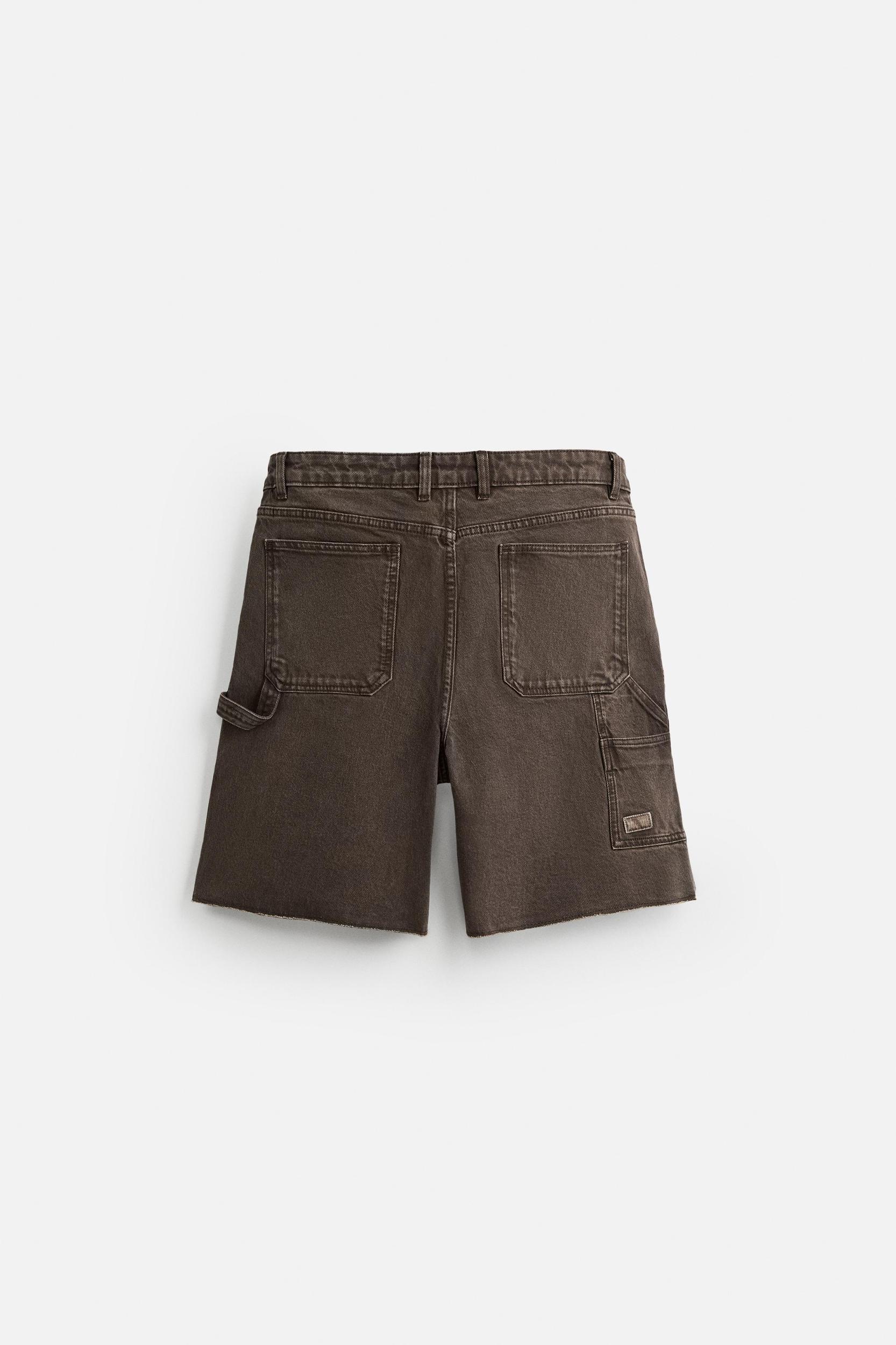 CARPENTER POCKET BERMUDA SHORTS Product Image