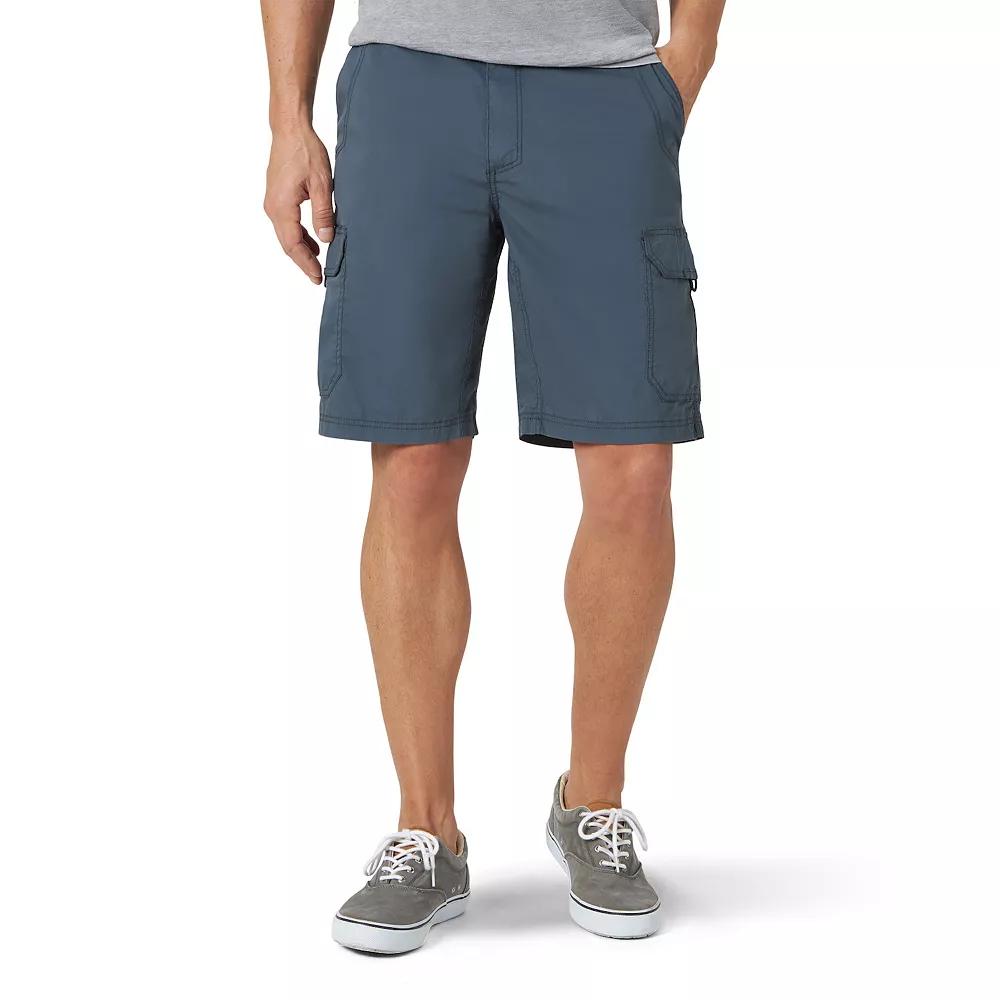 Men's Lee® 10.5" Extreme Motion Crossroads Cargo Shorts,  Product Image