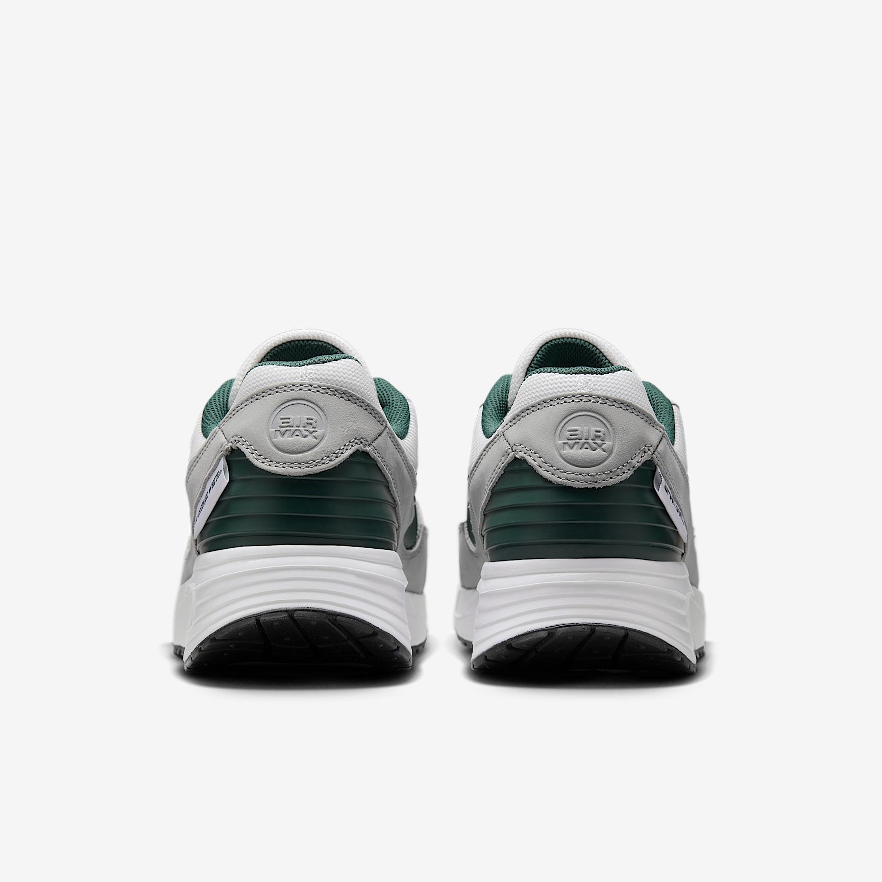 Nike College Air Max Verse (Michigan State) Men's Shoes Product Image