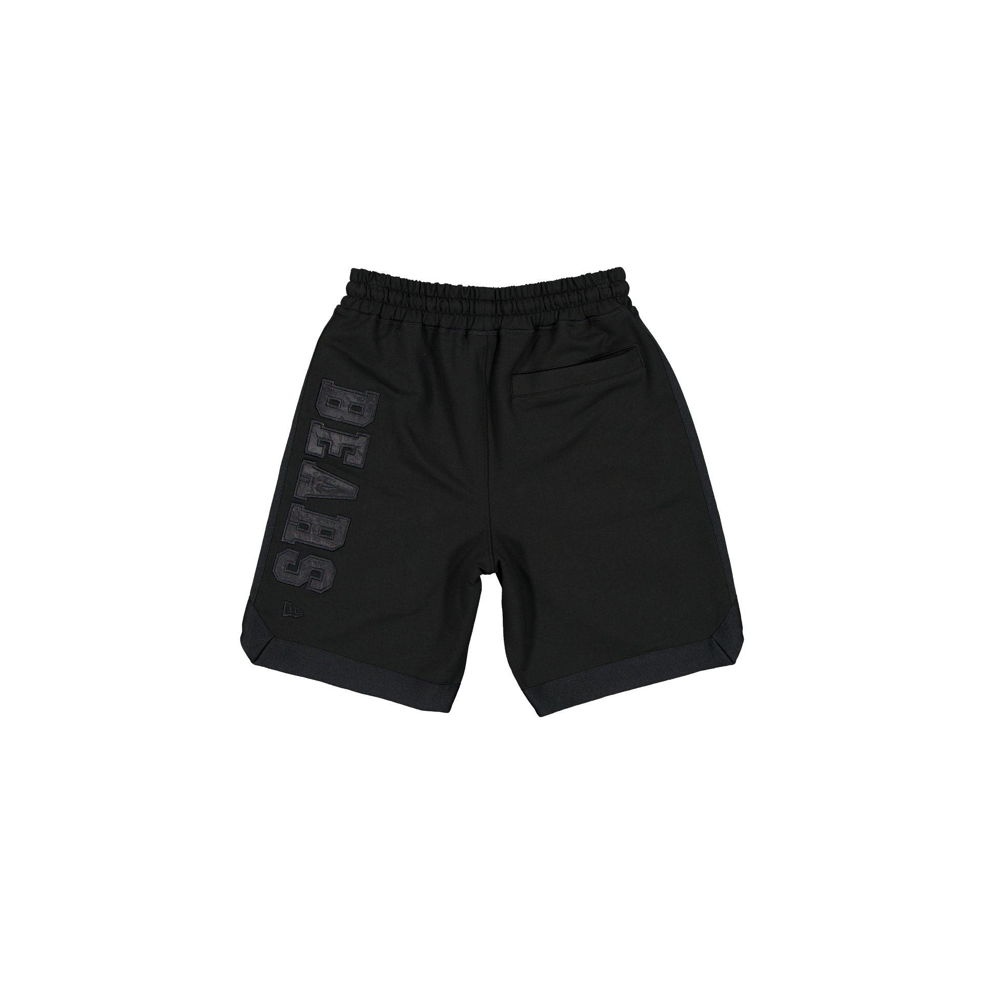 Chicago Bears Black on Black Logo Select Shorts Male Product Image