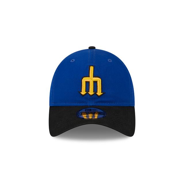 Milwaukee Brewers Distressed 9FORTY A-Frame Trucker Hat Male Product Image