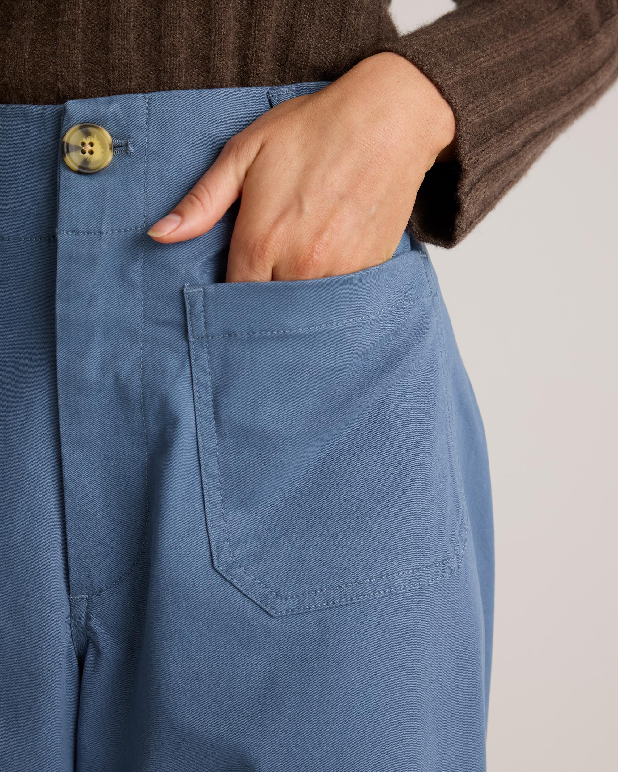 Quince | Women's Organic Stretch Cotton Chino Cropped Wide Leg Pants Organic Cotton Product Image