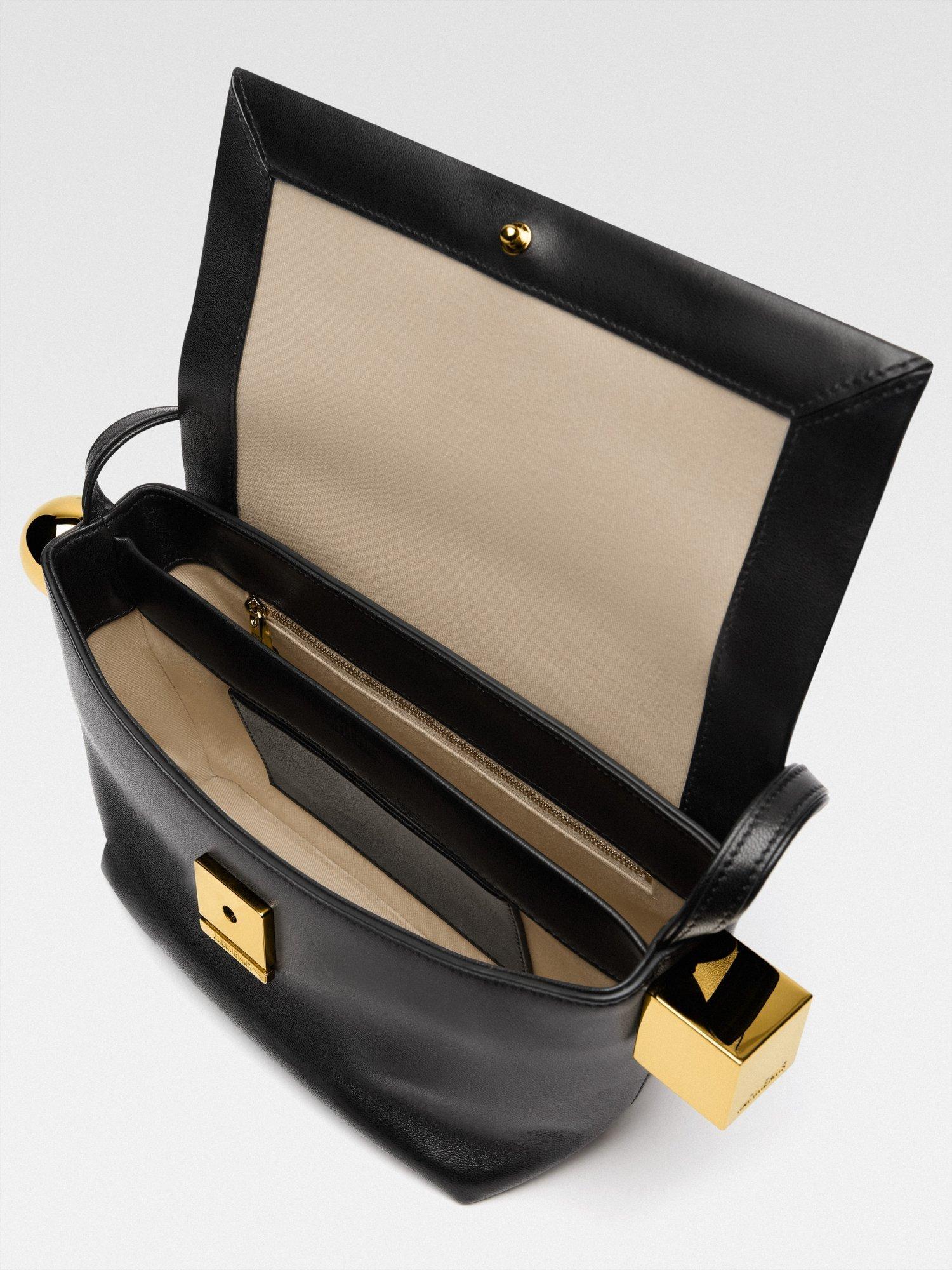 Le Rond Carre shoulder bag Product Image