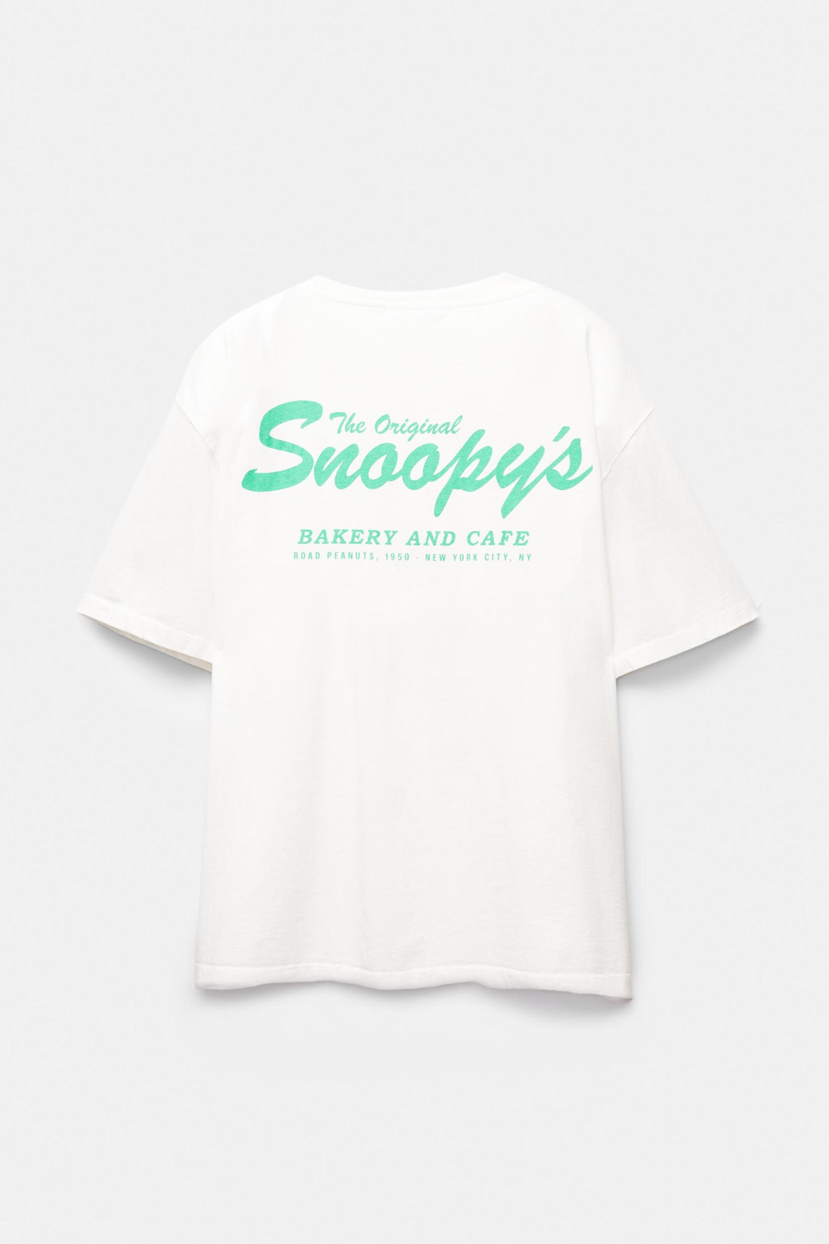 Snoopy T-shirt Product Image