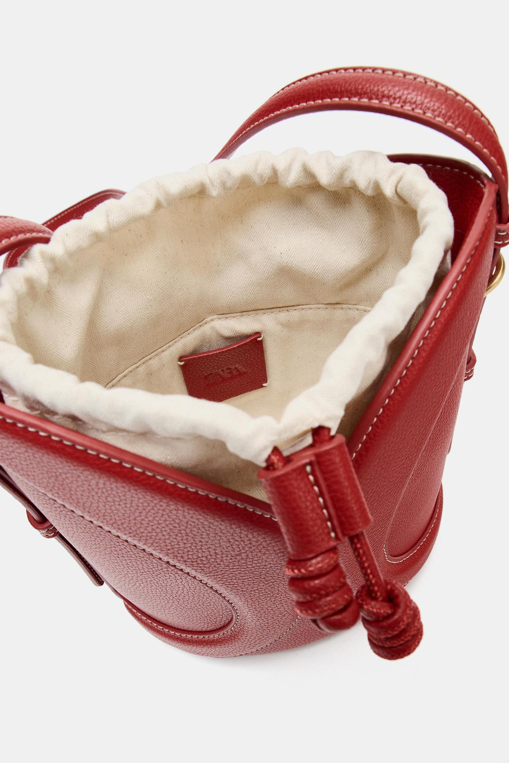 TOPSTITCHED BUCKET BAG Product Image