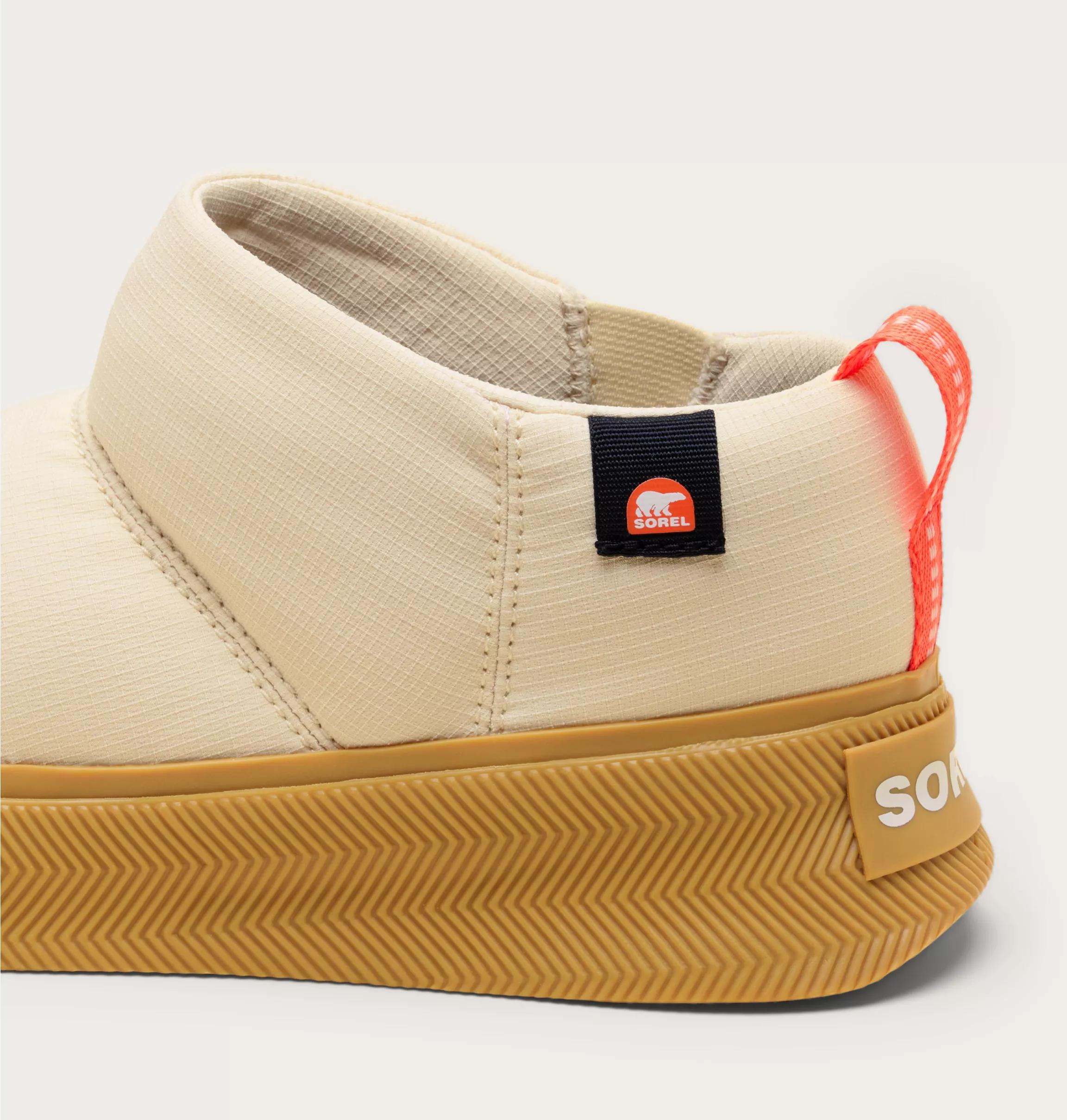 OUT N ABOUT™ IV MINI PUFFY Women's Boot Product Image