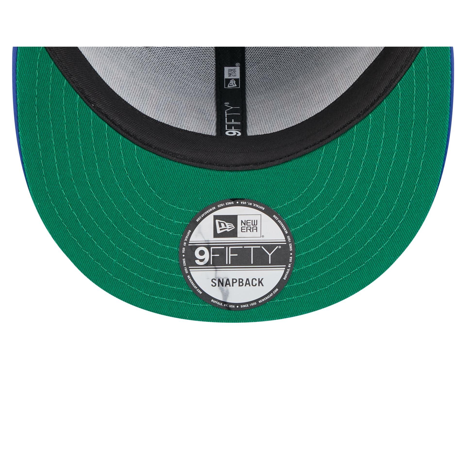 New York Knicks Satin Pin 9FIFTY Snapback Hat Male Product Image