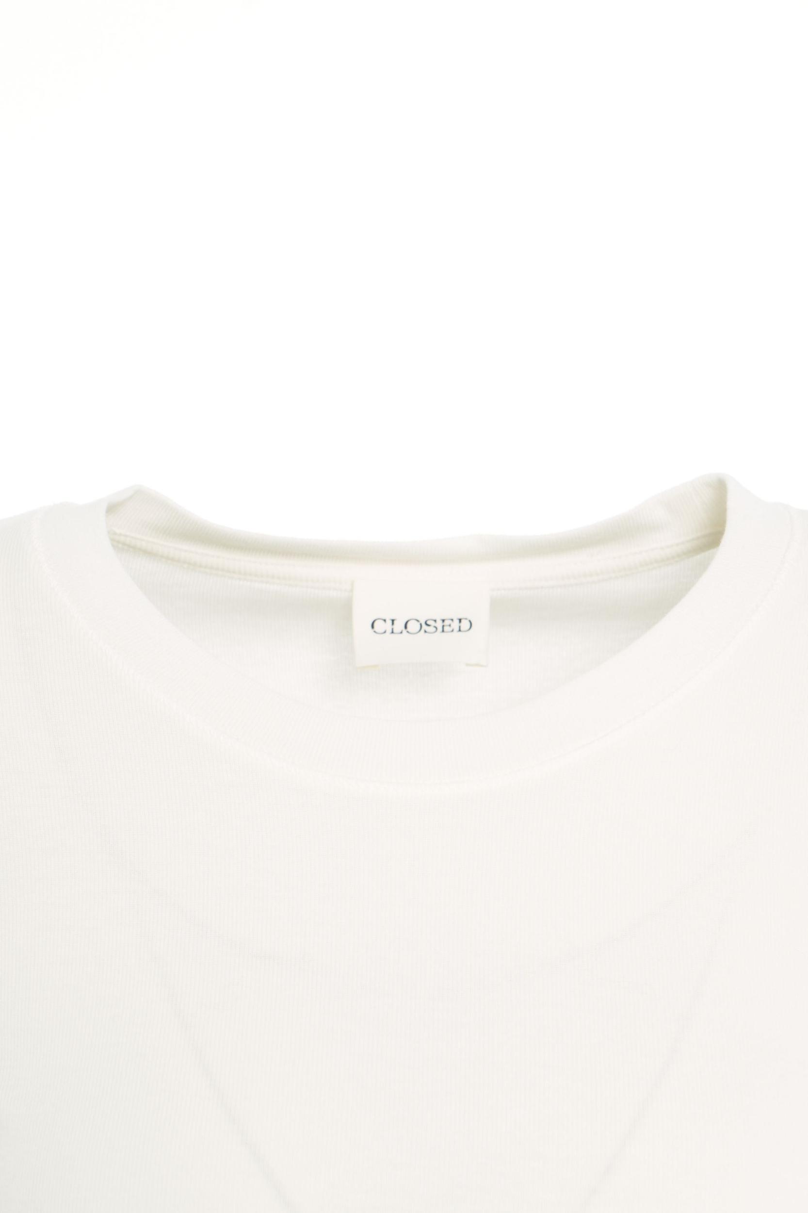 T-Shirt with Threequarter Sleeves Product Image