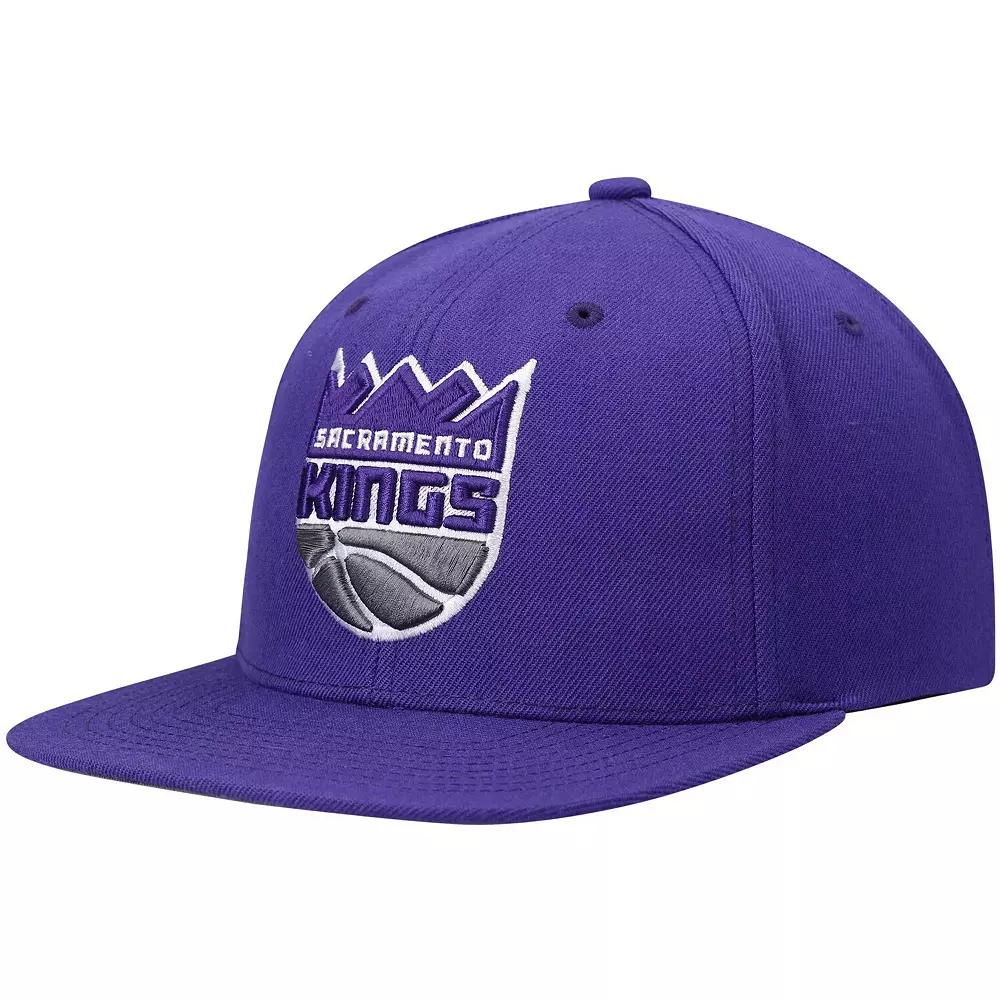 Men's Mitchell & Ness Purple Sacramento Kings Ground 2.0 Snapback Hat, Kng Purple Product Image