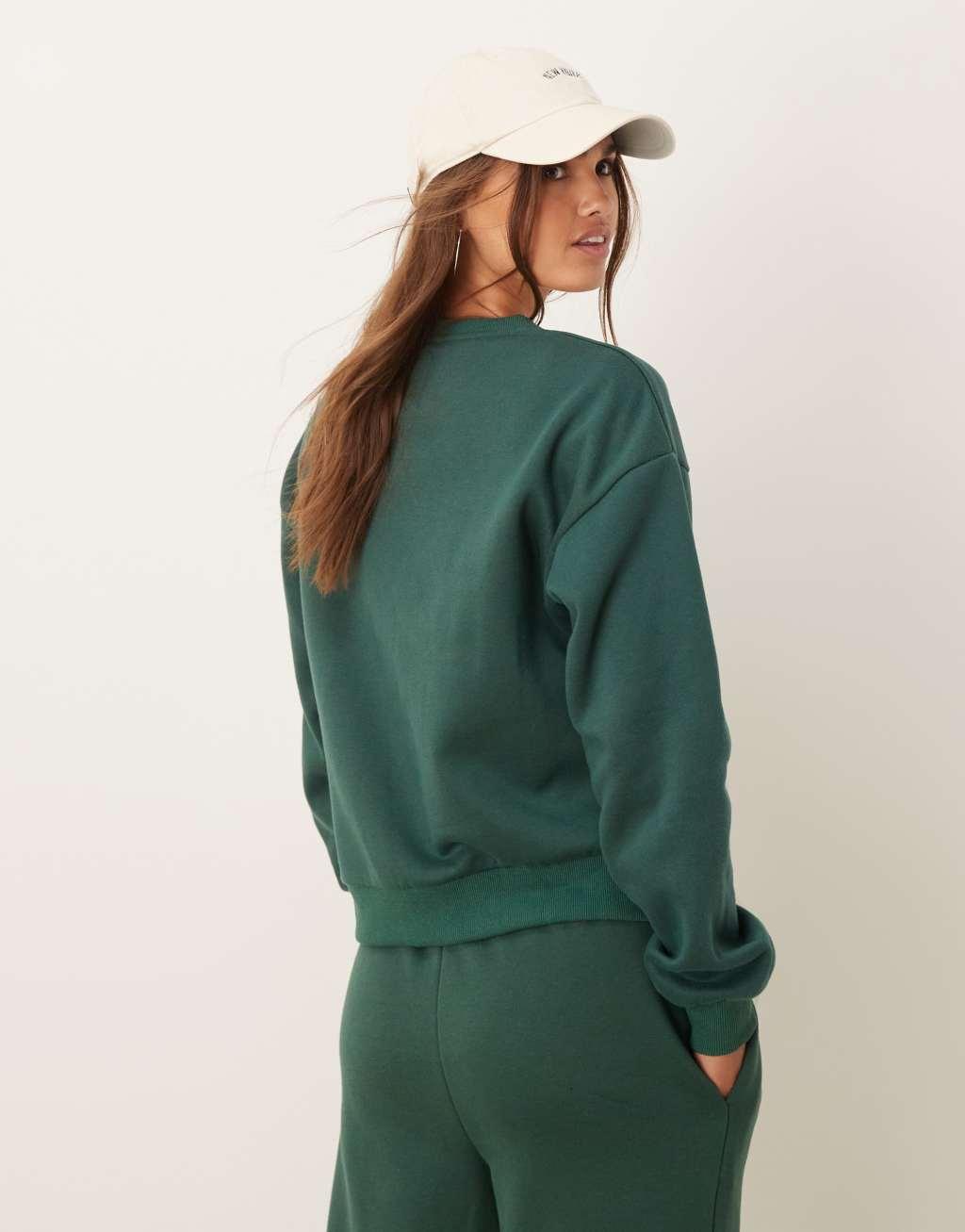Urban Threads lounge sporty sweatshirt in forest green Product Image