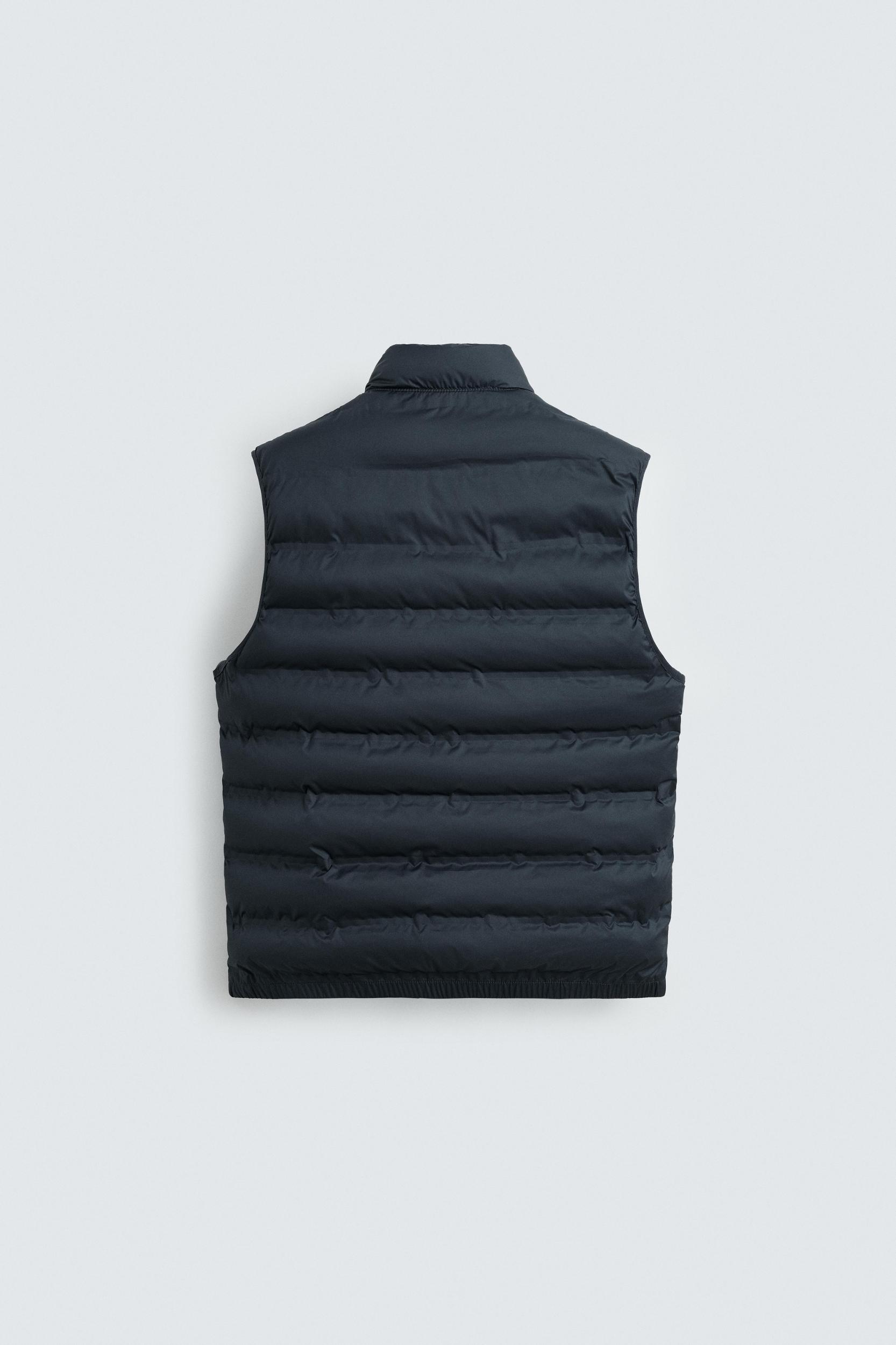 WATER REPELLENT LIGHTWEIGHT PADDED VEST Product Image