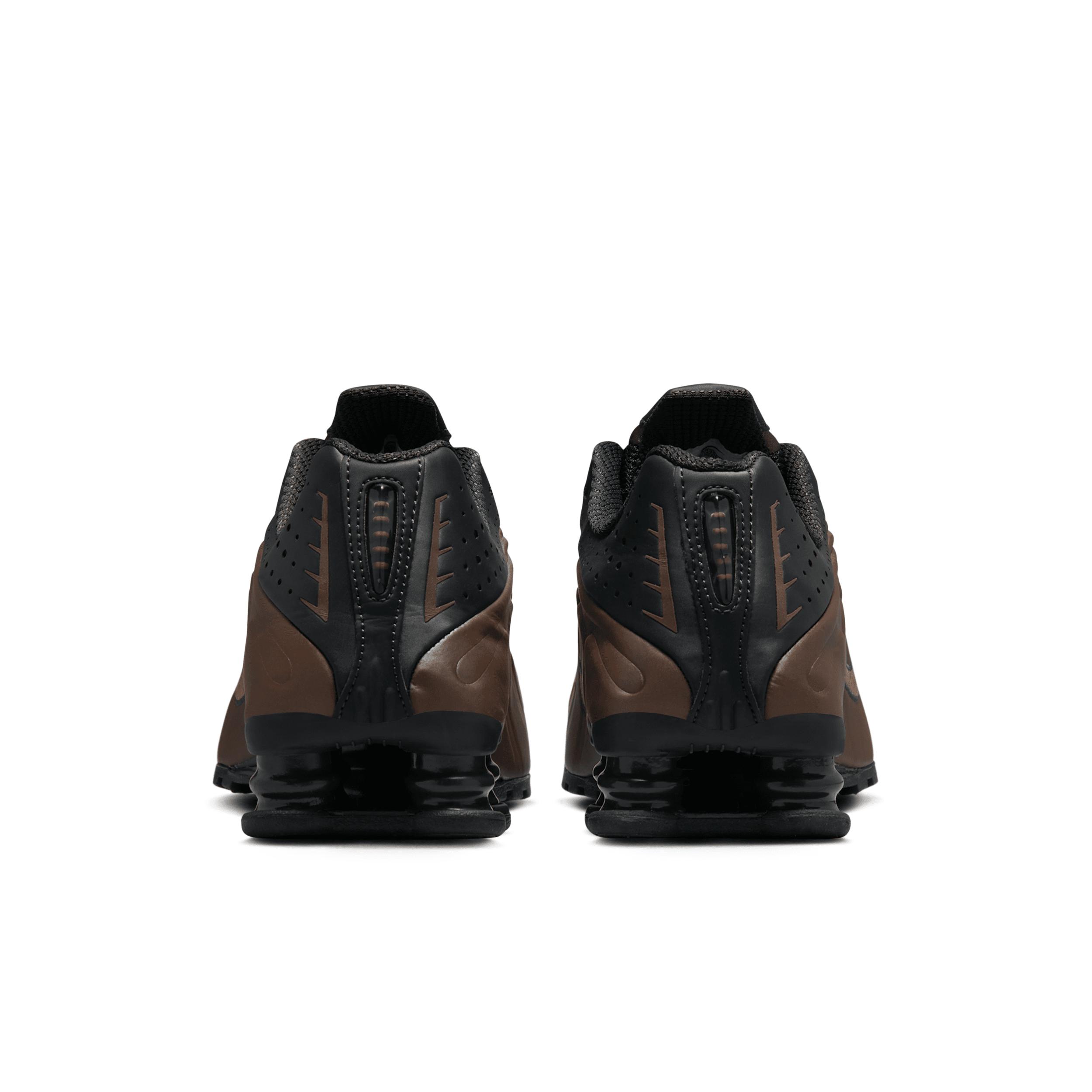 Nike Womens Shox R4 Shoes | AR3565-007 Product Image