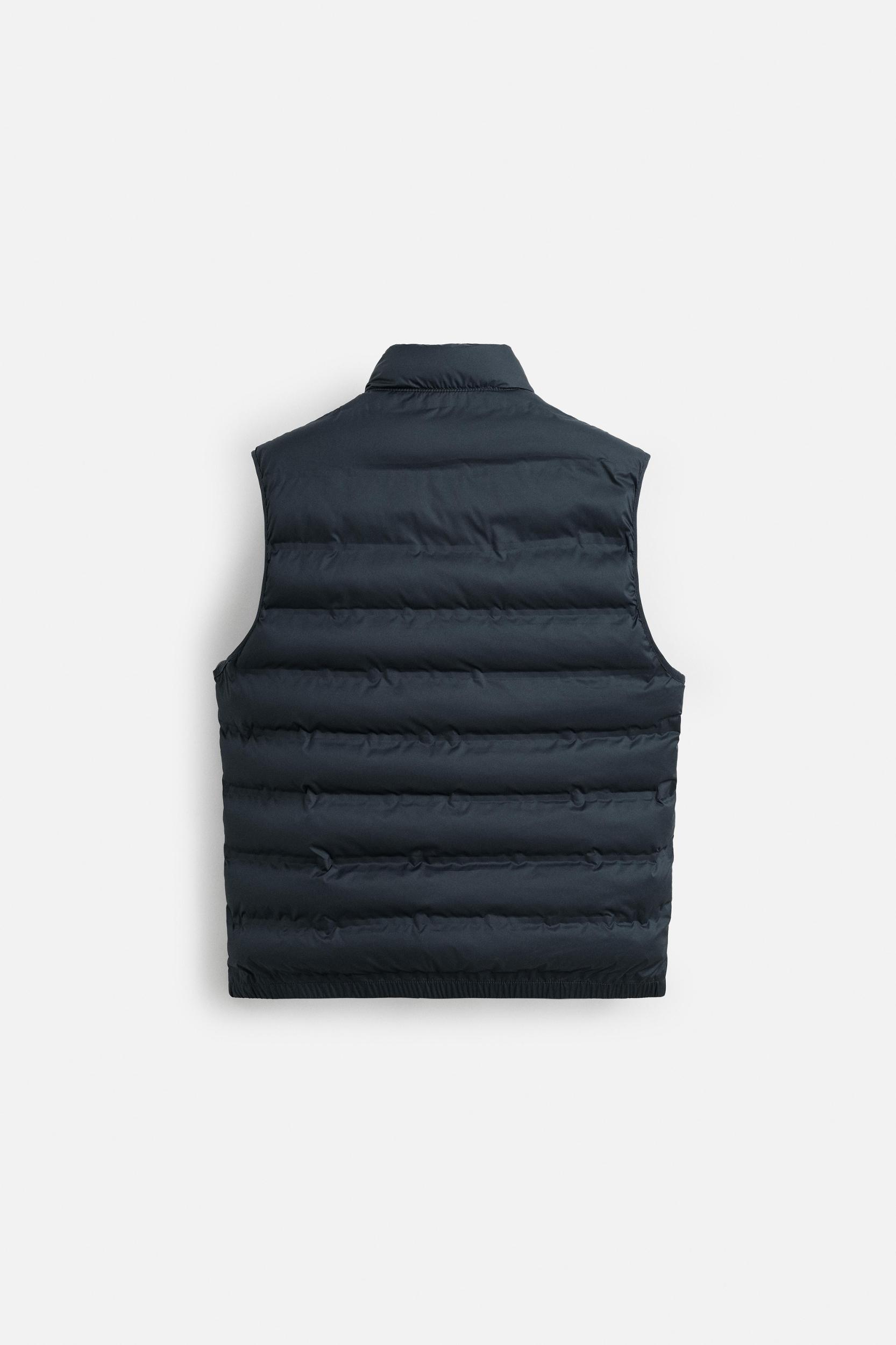 WATER REPELLENT LIGHTWEIGHT PADDED VEST Product Image