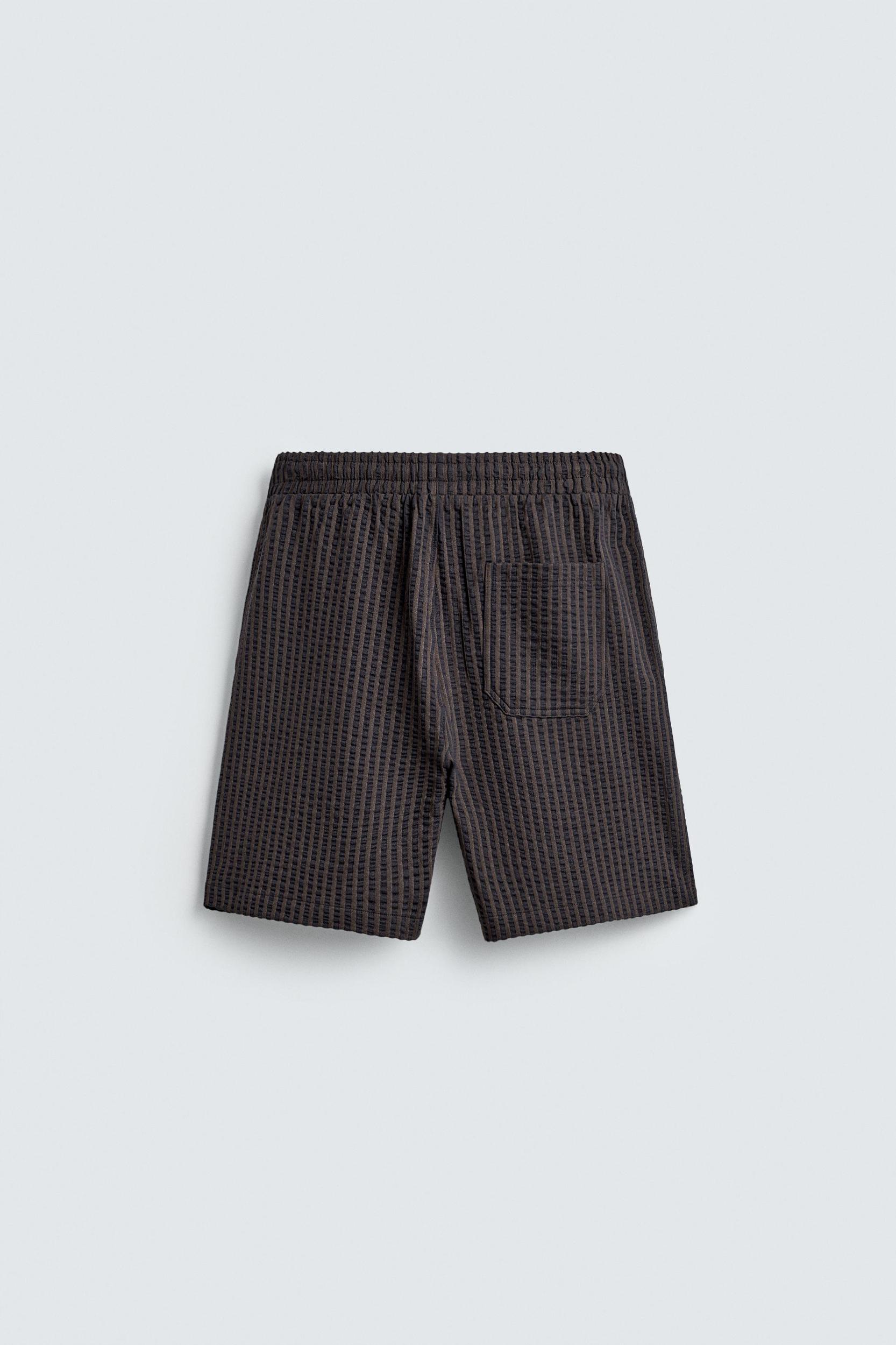 COMFORT STRIPED SEERSUCKER SHORTS Product Image