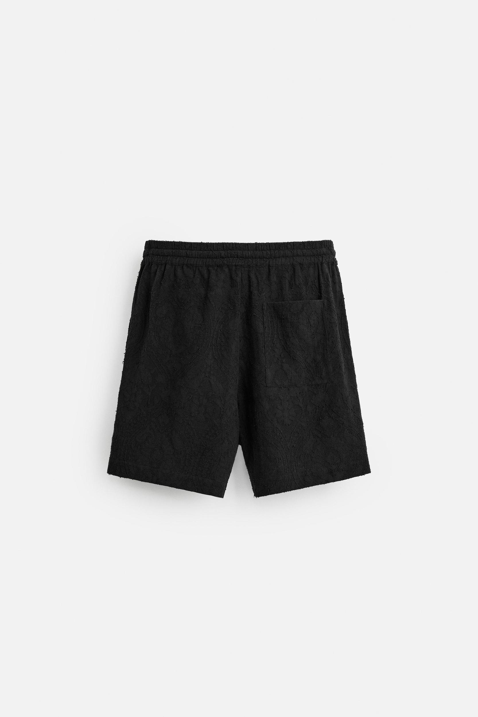 RELAXED FIT JACQUARD SHORTS Product Image