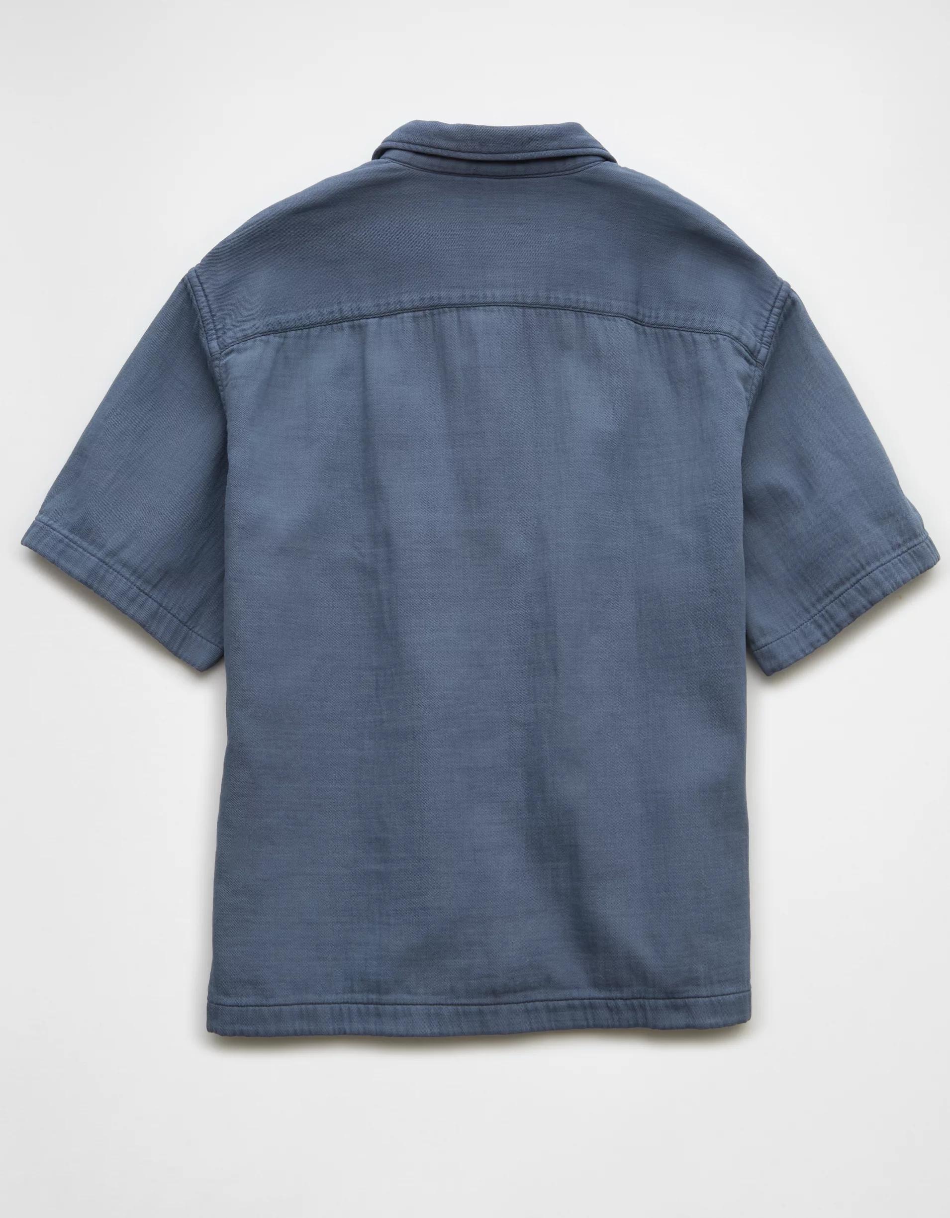 AE Poolside Button-Up Shirt Product Image