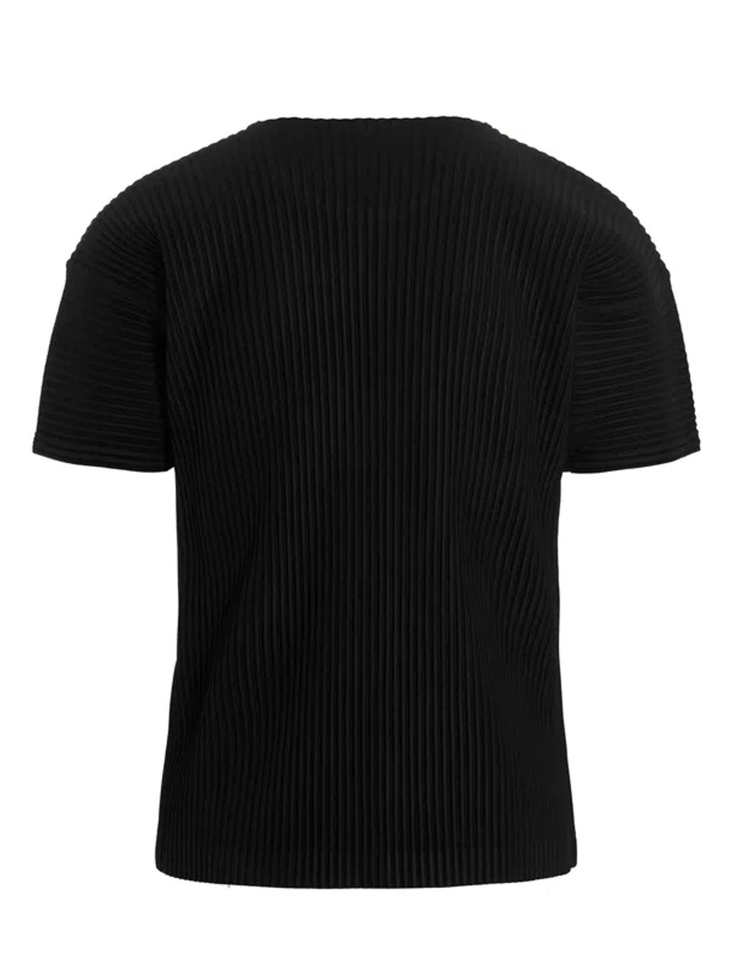 ISSEY MIYAKE Ribbed Crew Neck Short Sleeve T-shirt In Black Product Image