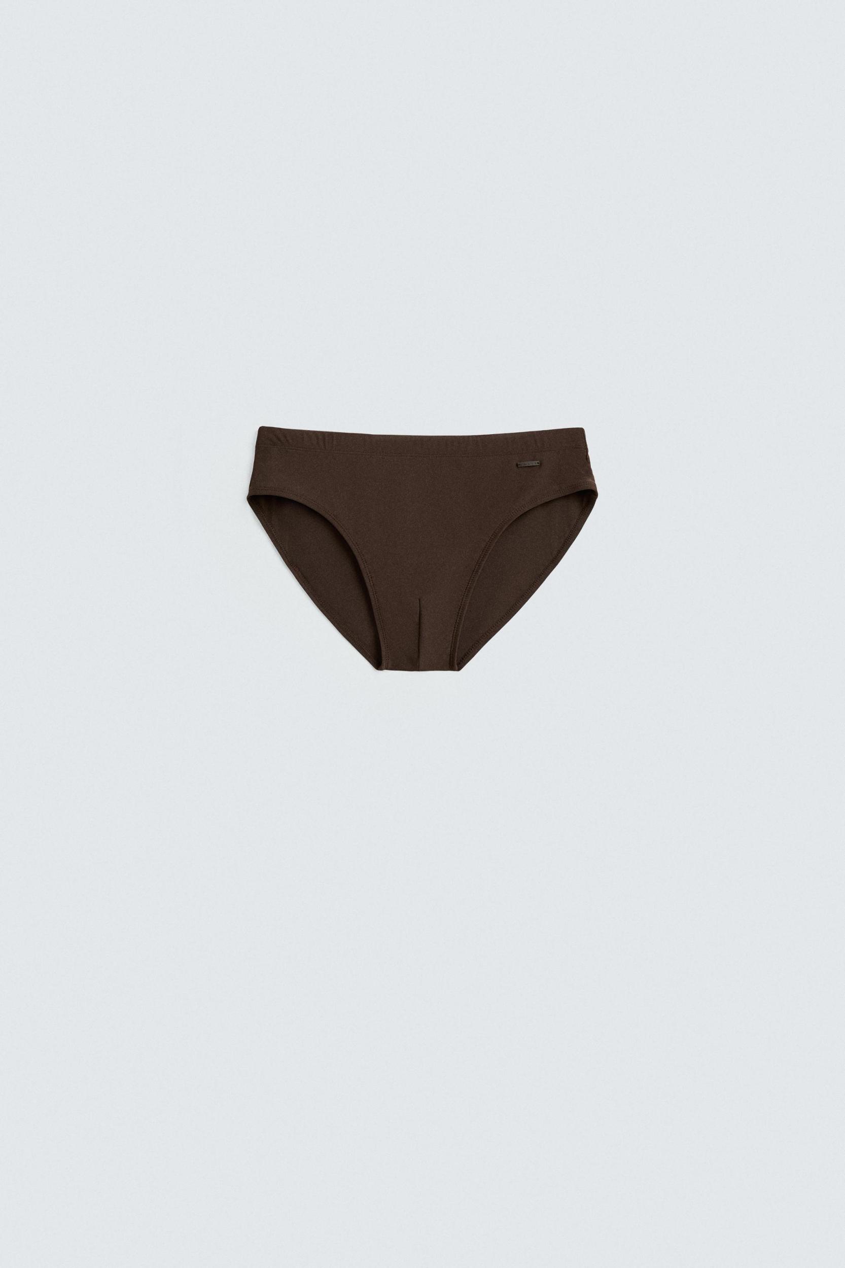 FITTED SWIM BRIEFS Product Image