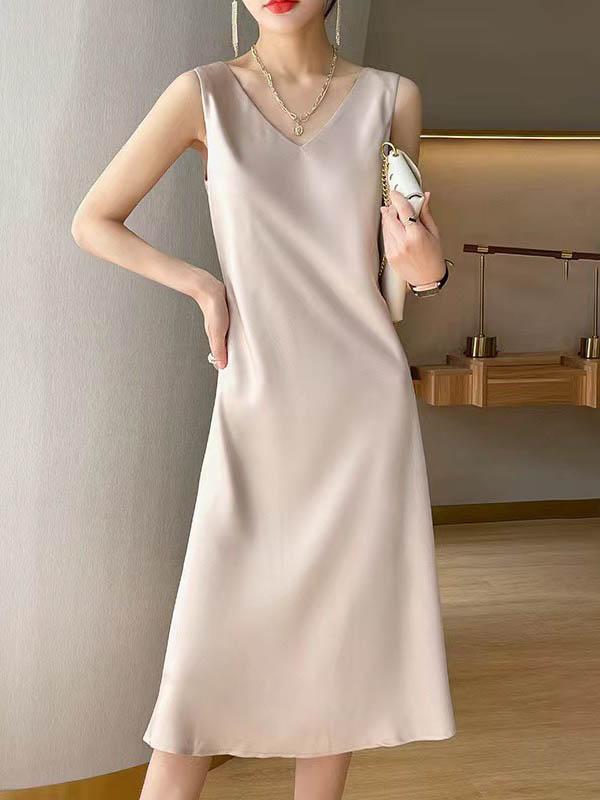 A-Line Loose Solid Color V-Neck Midi Dresses Product Image