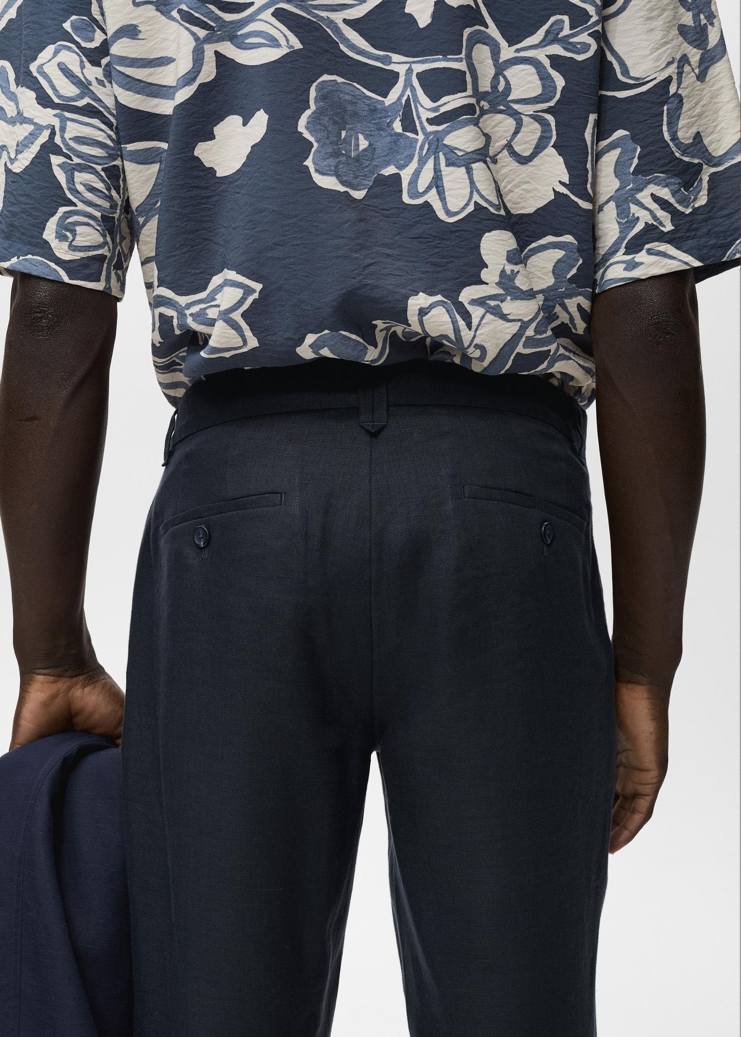 Slim-fit 100% linen pants - Men | MANGO USA Product Image