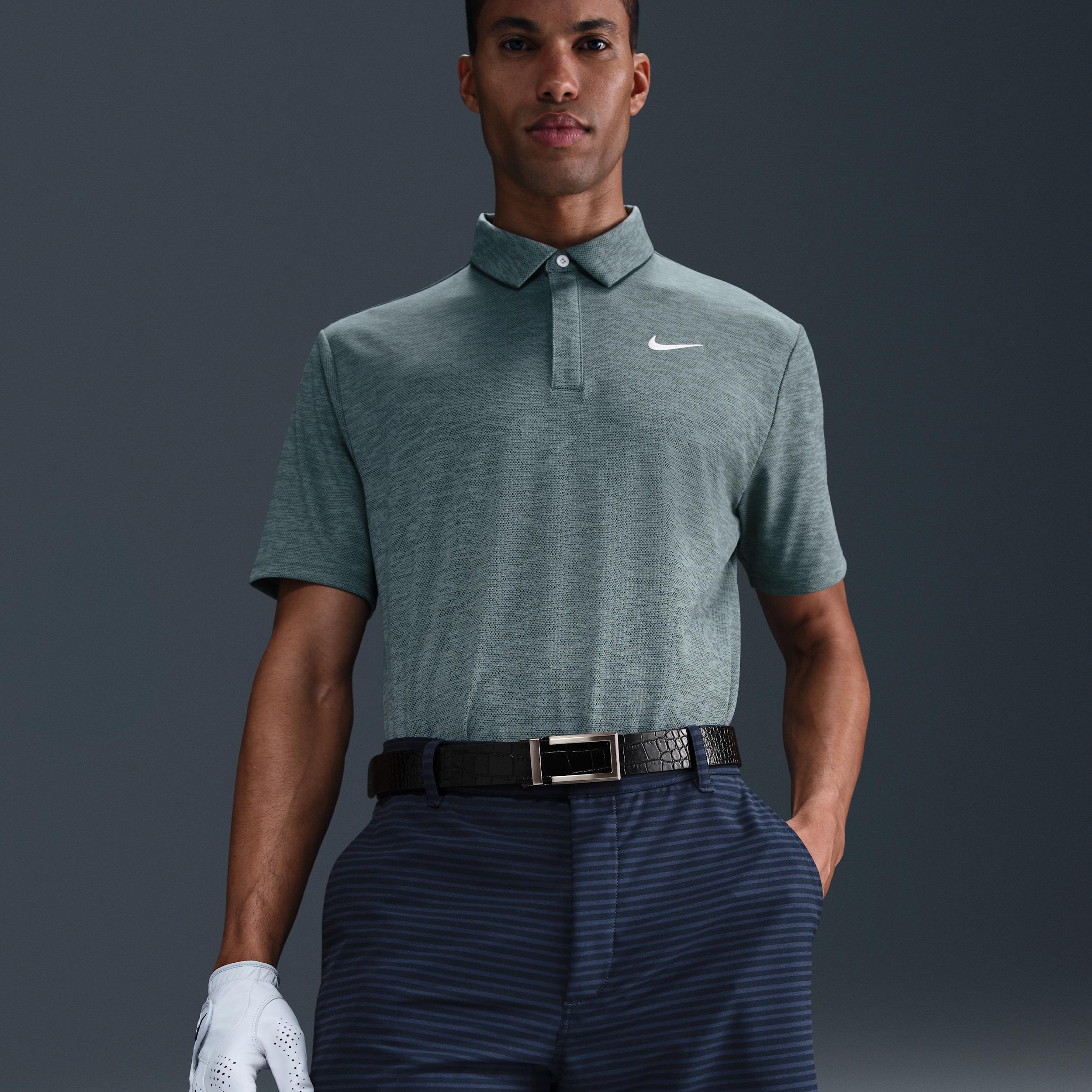 Nike Mens Victory+ Dri-FIT Striped Golf Shorts | FZ7464-410 Product Image