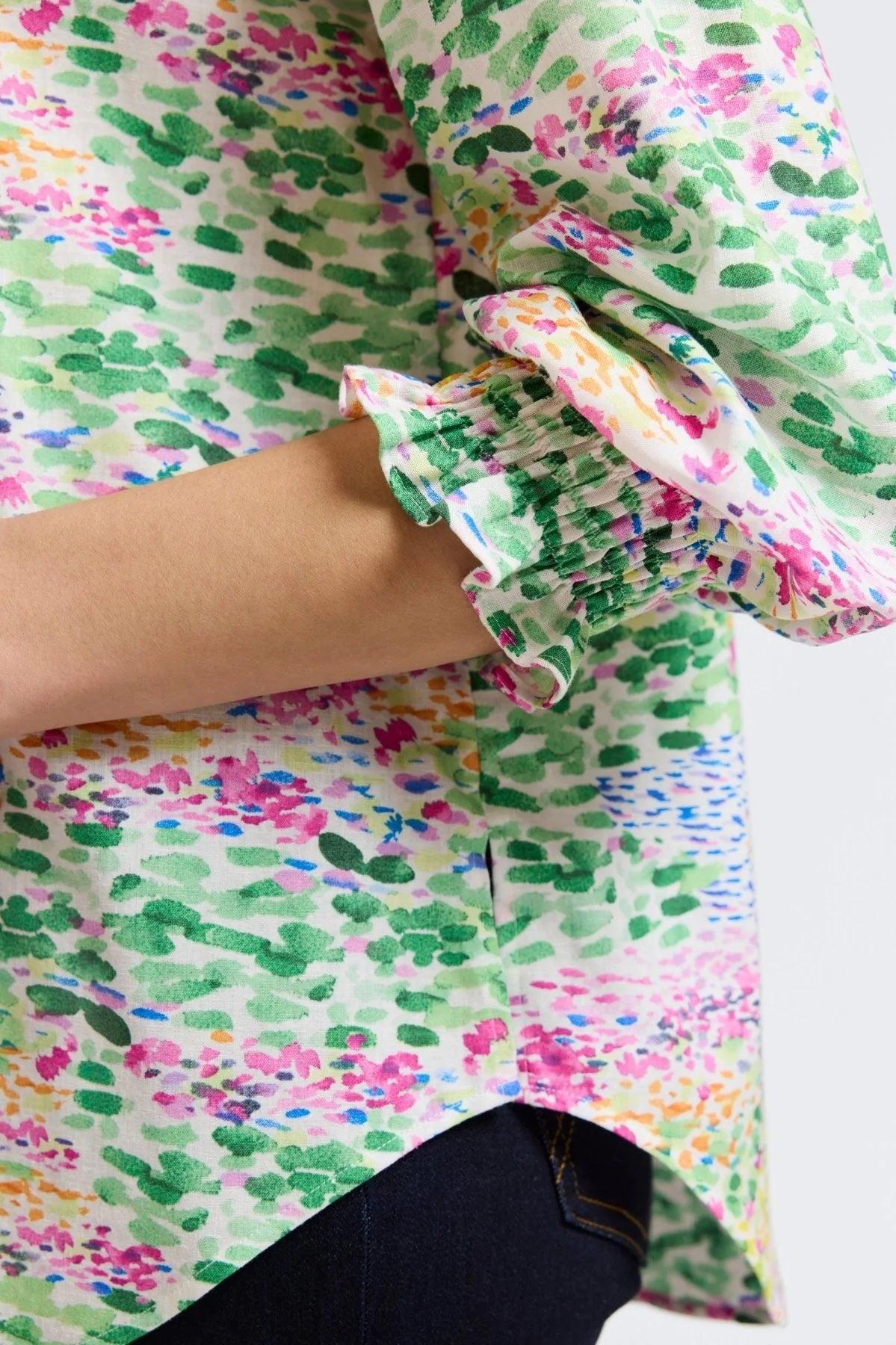 Foxcroft Olivia Linen Impressionist Floral 3/4 Sleeve Shirt Product Image