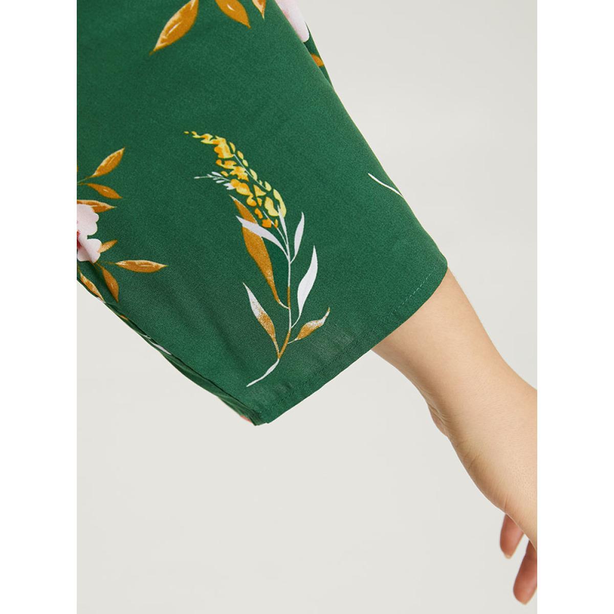 Plus Size Floral Print Open Front Asymmetrical Hem Kimono Women DarkGreen Casual Asymmetrical Loose Dailywear Kimonos BloomChic 26/4X Product Image