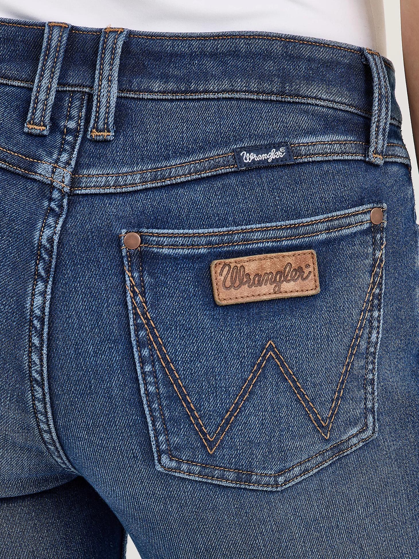 Women's Wrangler Retro® Mae Warmth Bootcut Jean in Brynn Product Image