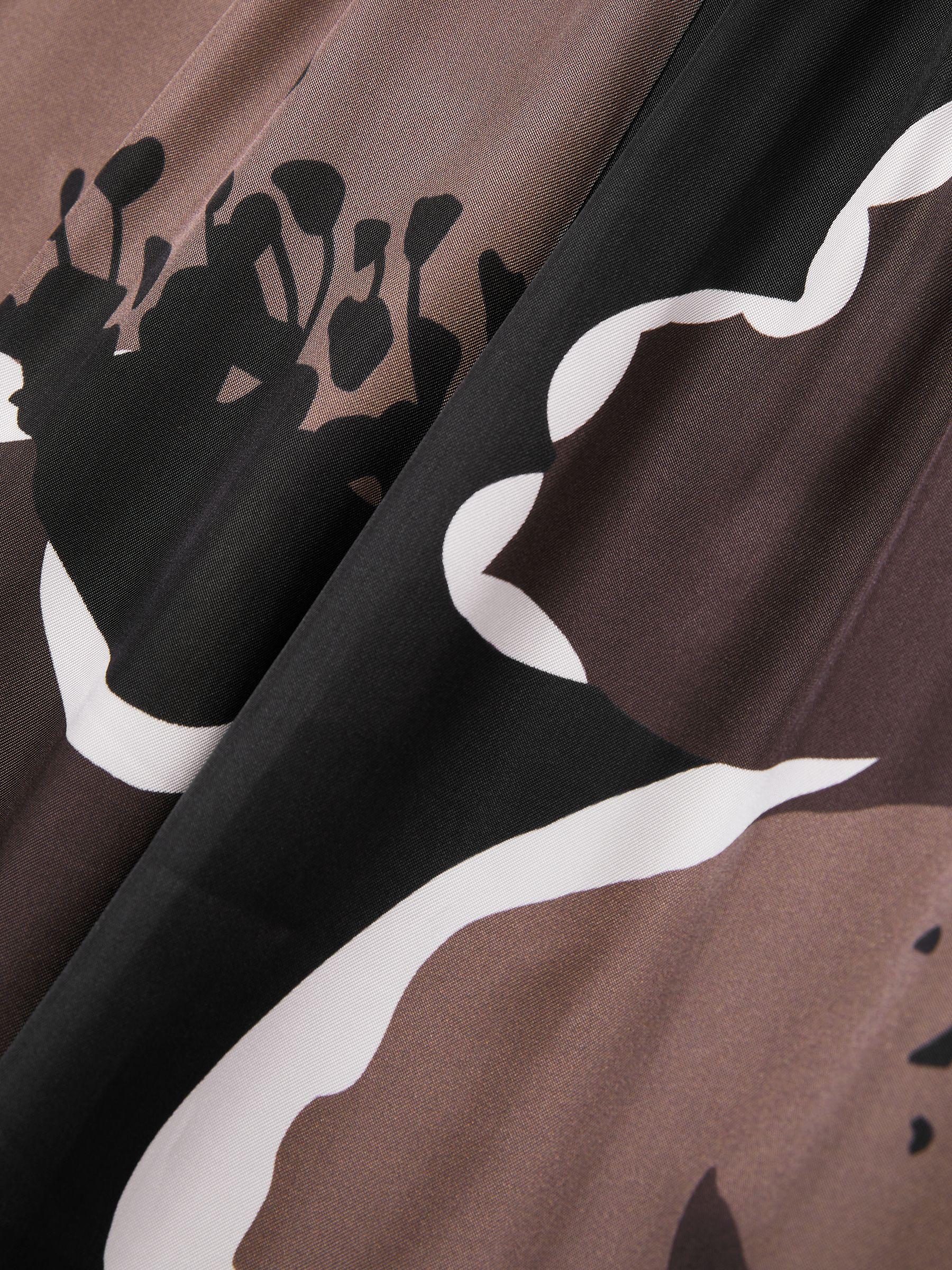 Floral-Print Wide-Leg Trousers in Black/Brown Product Image