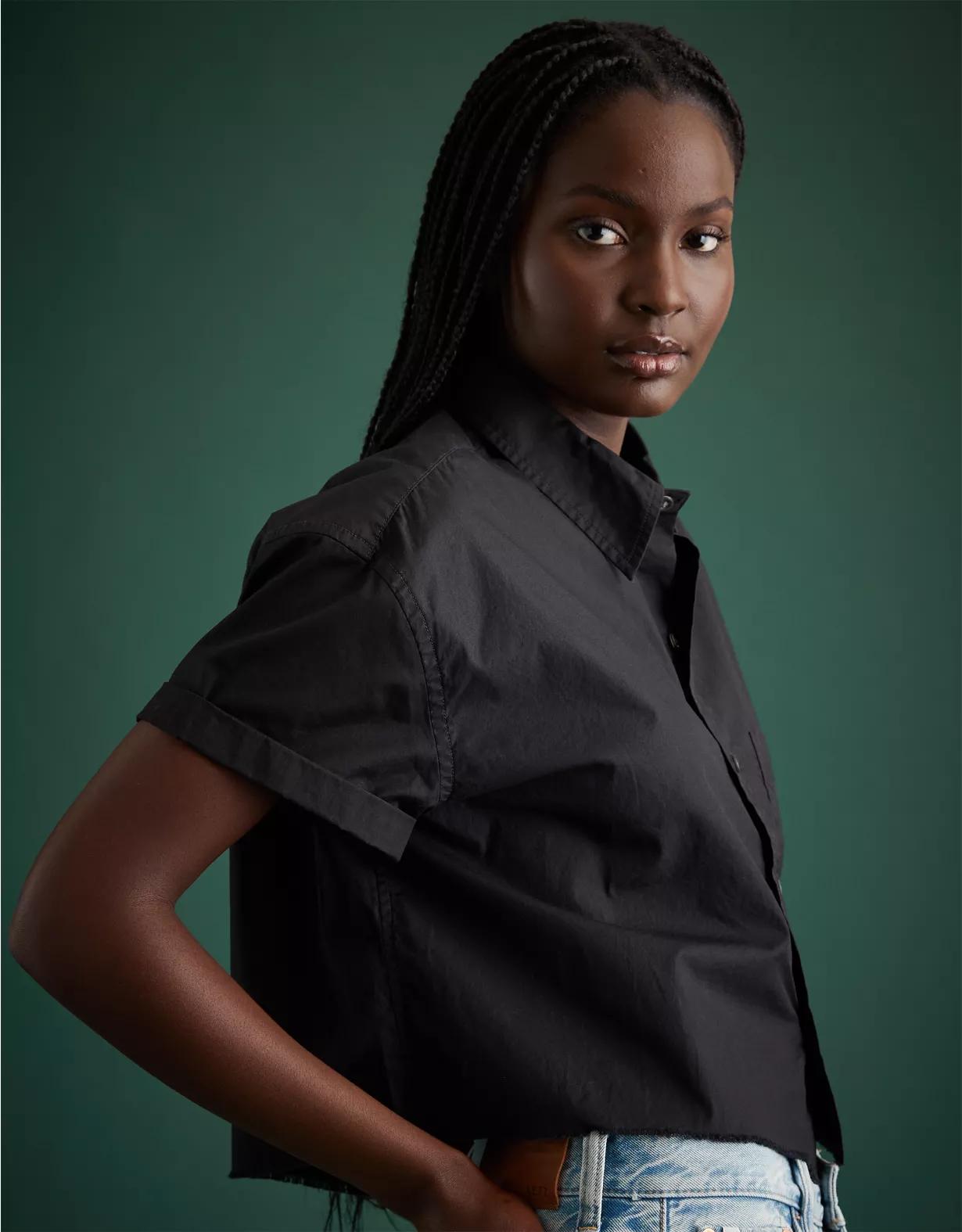 AE77 Premium Boxy Crop Poplin Shirt Product Image