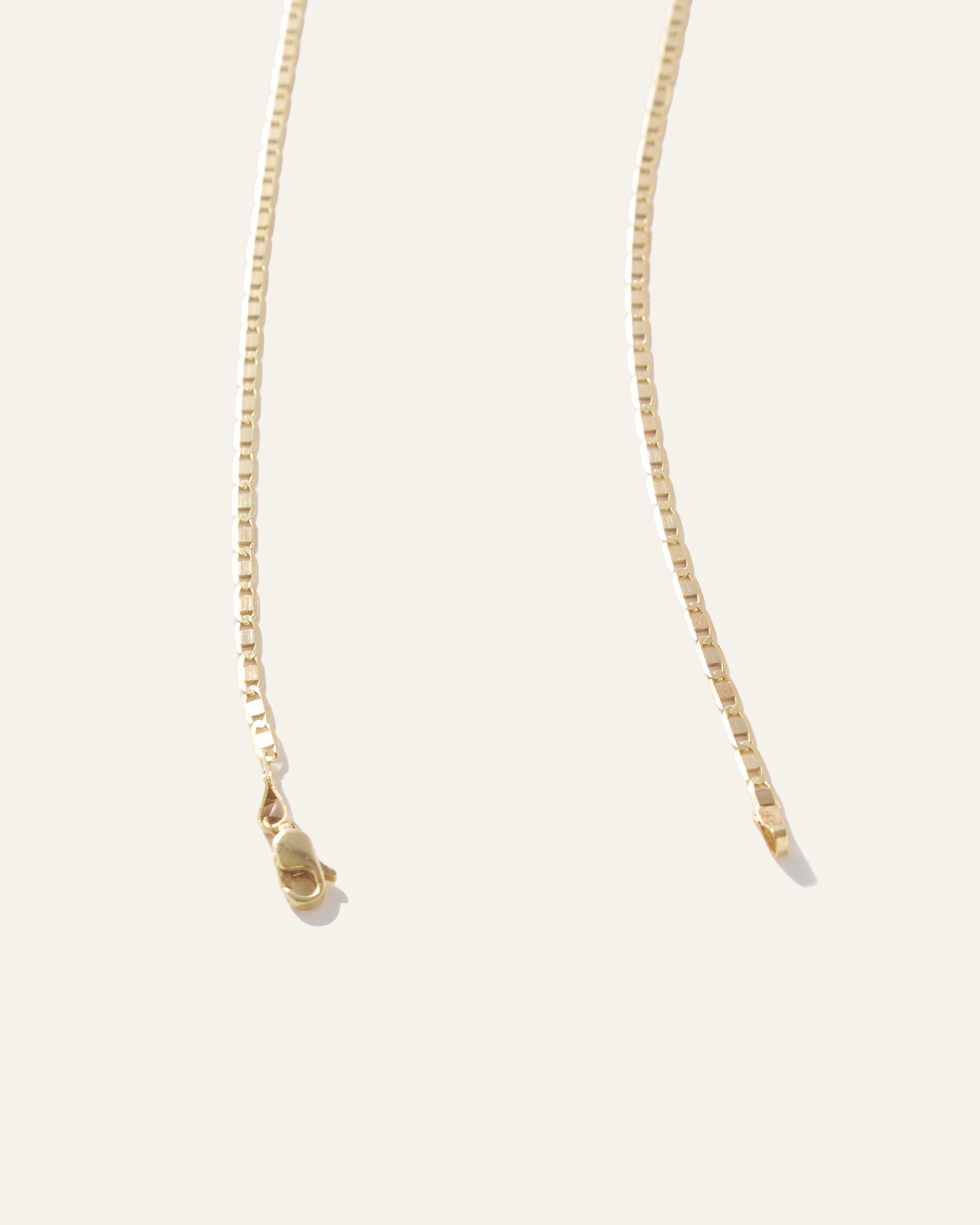 Quince | Women's 14K Gold Petite Valentino Chain Necklace Product Image
