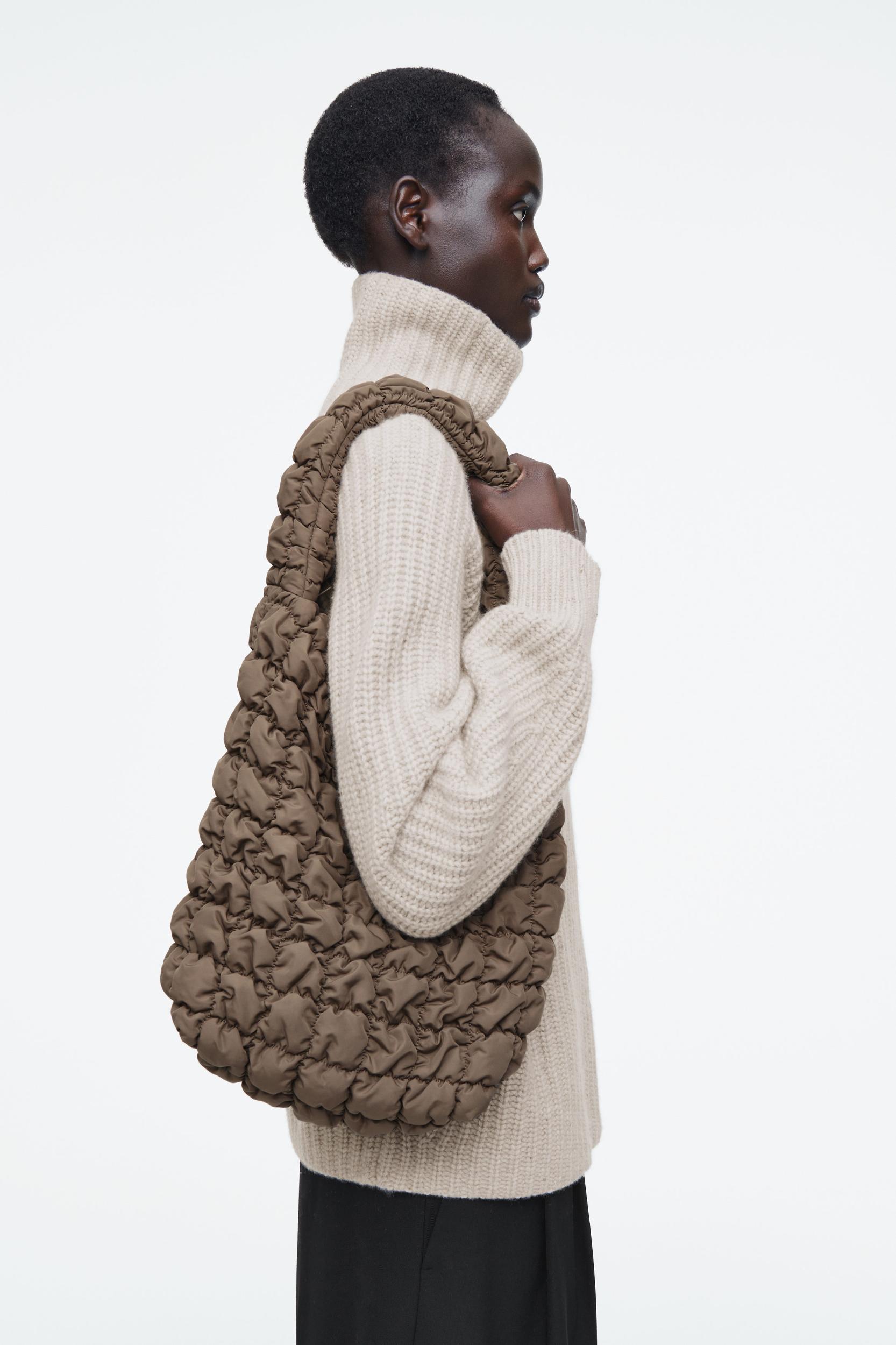 QUILTED MINI TOTE BAG Product Image