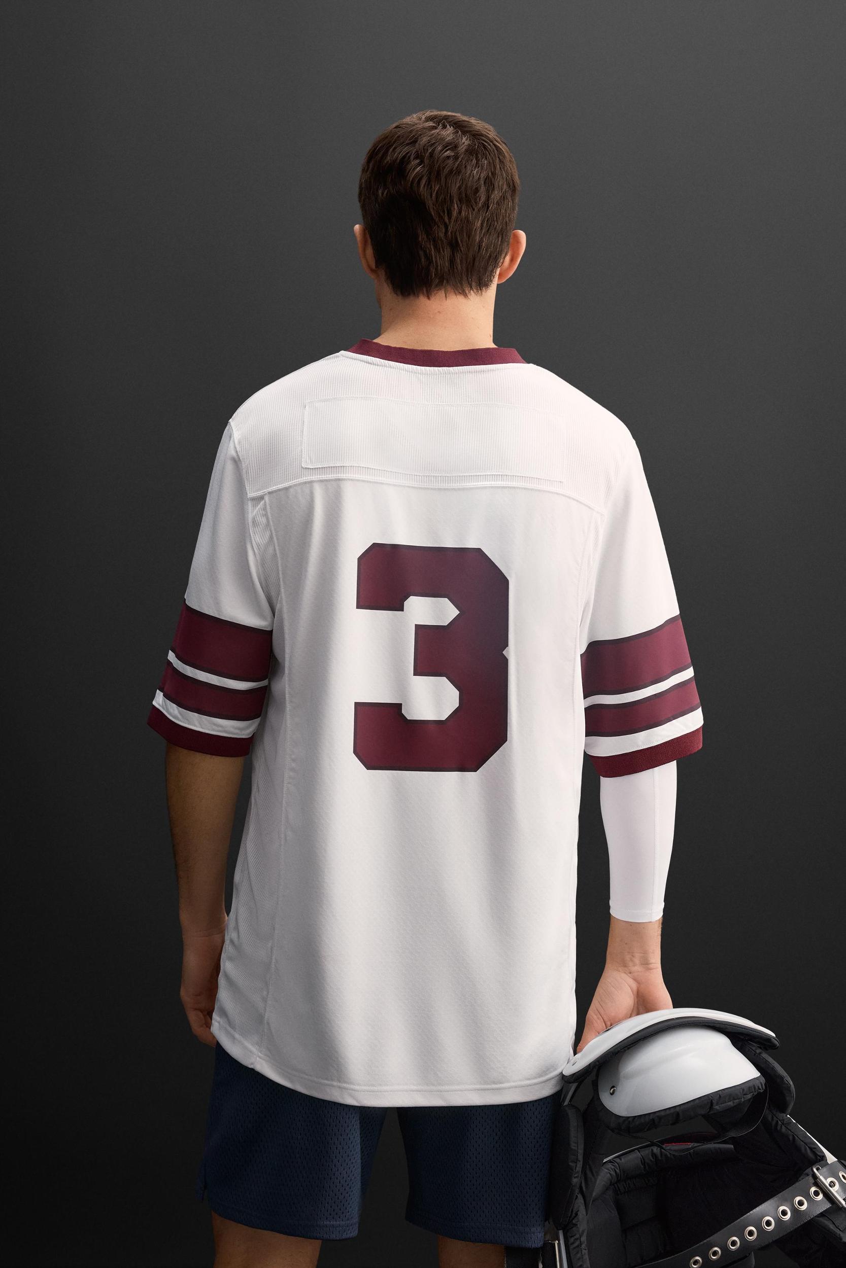 FOOTBALL JERSEY Product Image