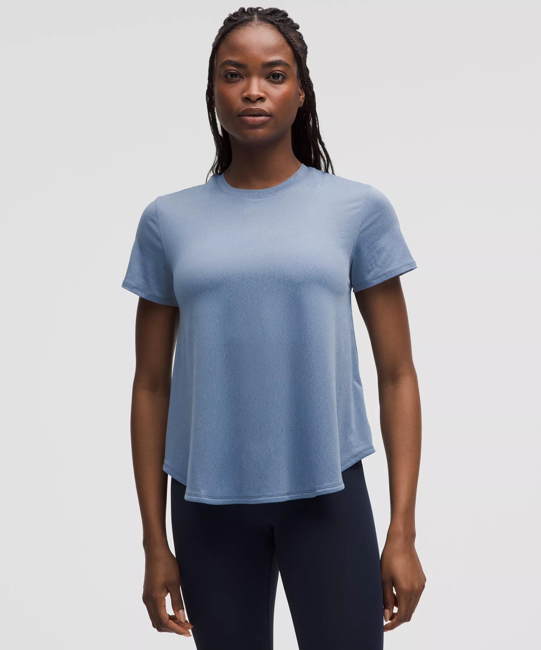 Lightweight Split-Back Training T-Shirt Product Image