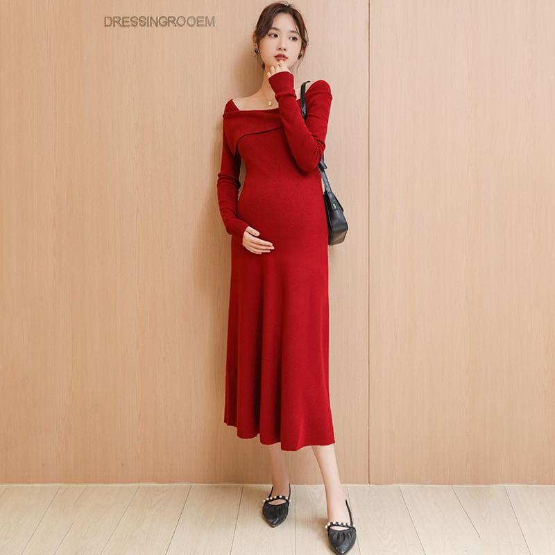 Maternity Long-Sleeve Square Neck Plain Midi Sheath Dress Product Image