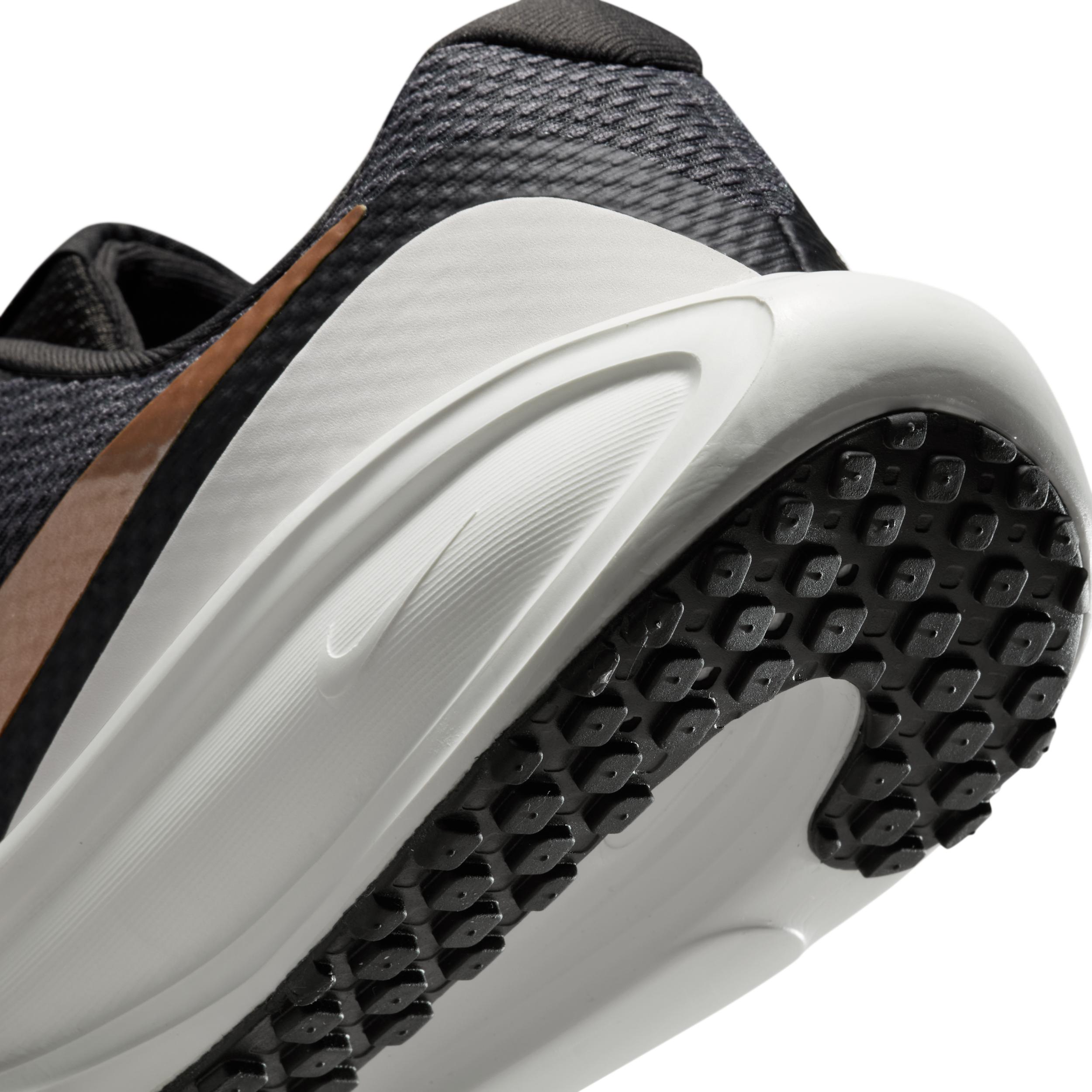 Nike Revolution 8 Women's Road Running Shoes,  Product Image