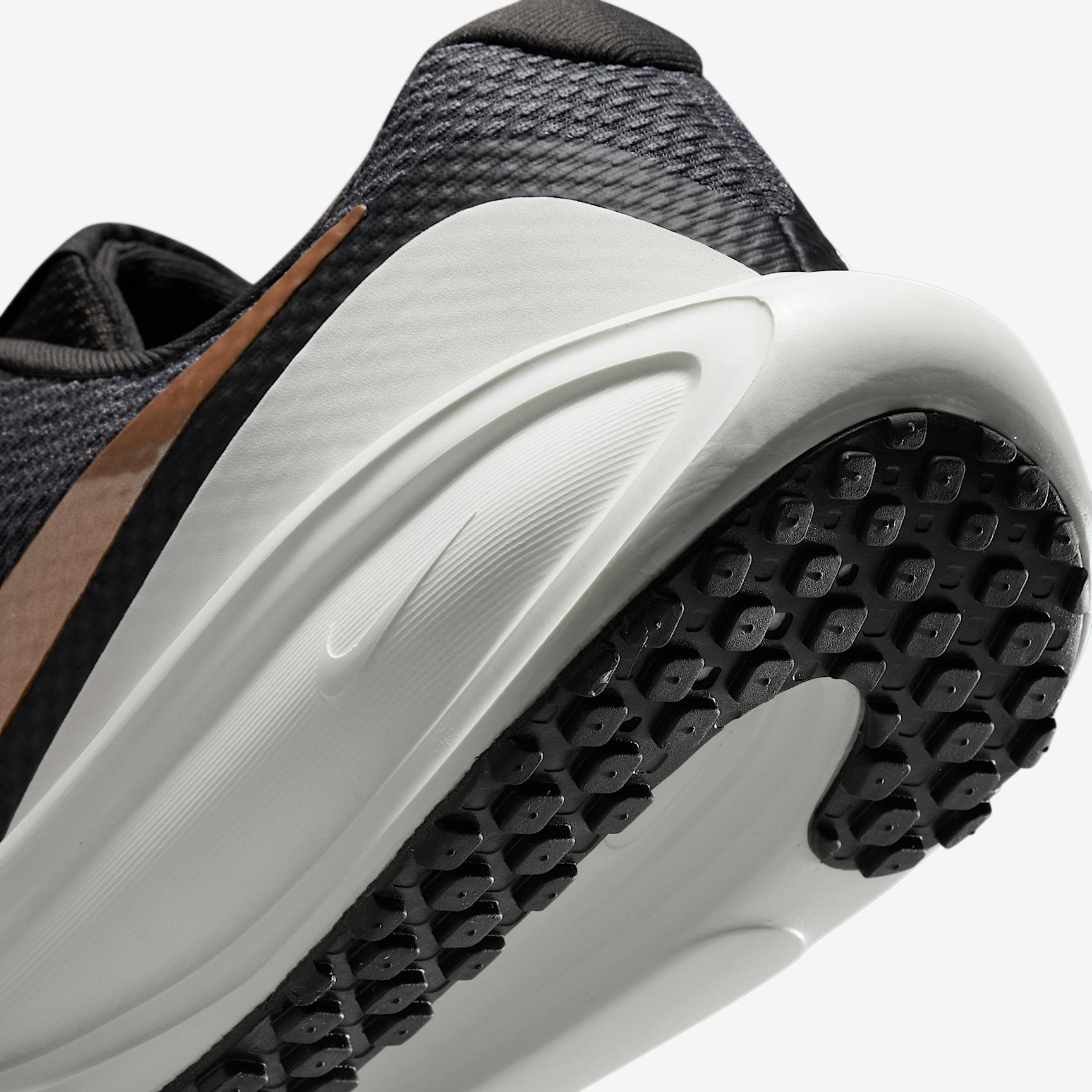 Nike Revolution 8 Women's Road Running Shoes,  Product Image