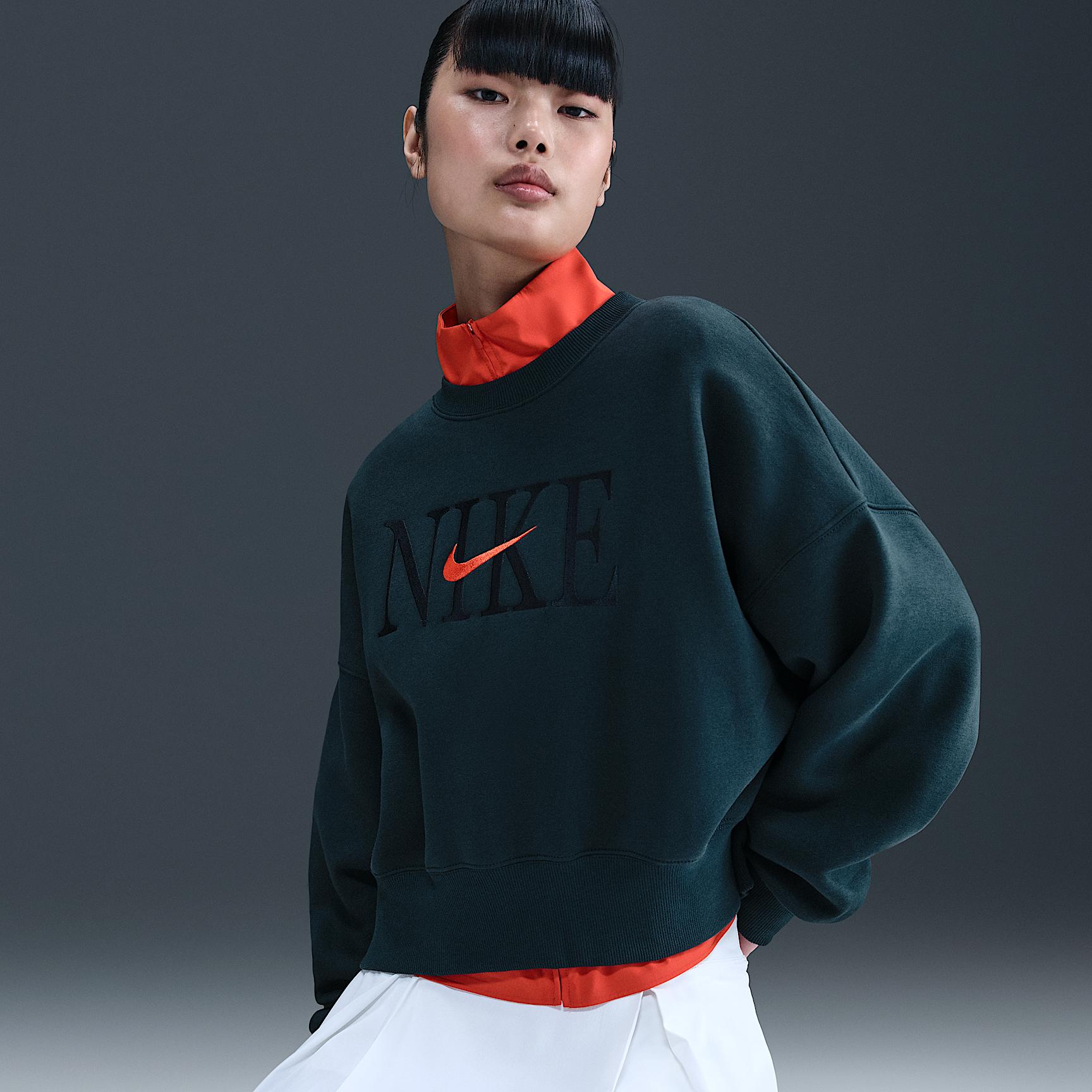 Women's Nike Sportswear Phoenix Fleece Oversized Crew-Neck Sweatshirt Product Image