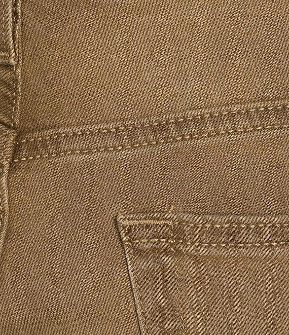 Cremieux Premium Denim Straight Fit Stretch Jeans Product Image