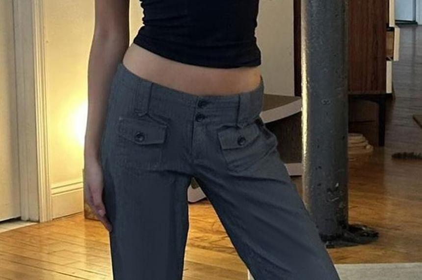 Low Waist Plain Straight-Fit Boot-Cut Pants Product Image