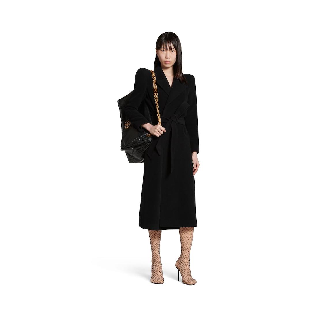 Women's Round Shoulder Fitted Coat in Black Product Image