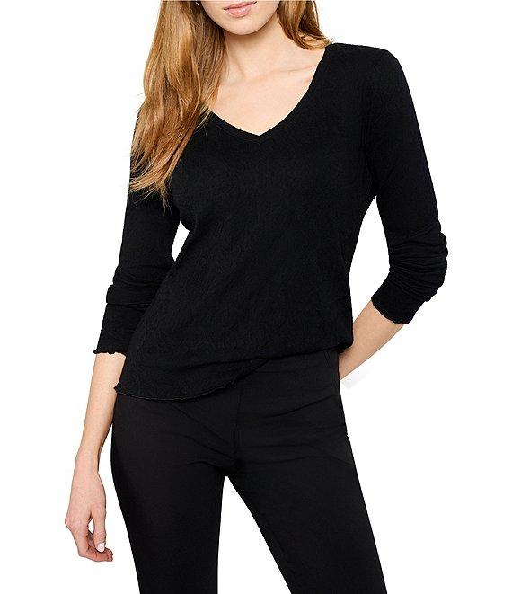 NIC + ZOE Lace Print Knit V-Neck Long Sleeve T-Shirt Product Image