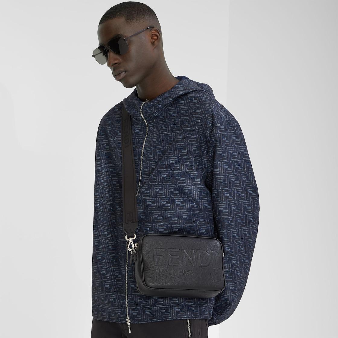 Fendi Roma Camera CaseBlack leather bag Product Image