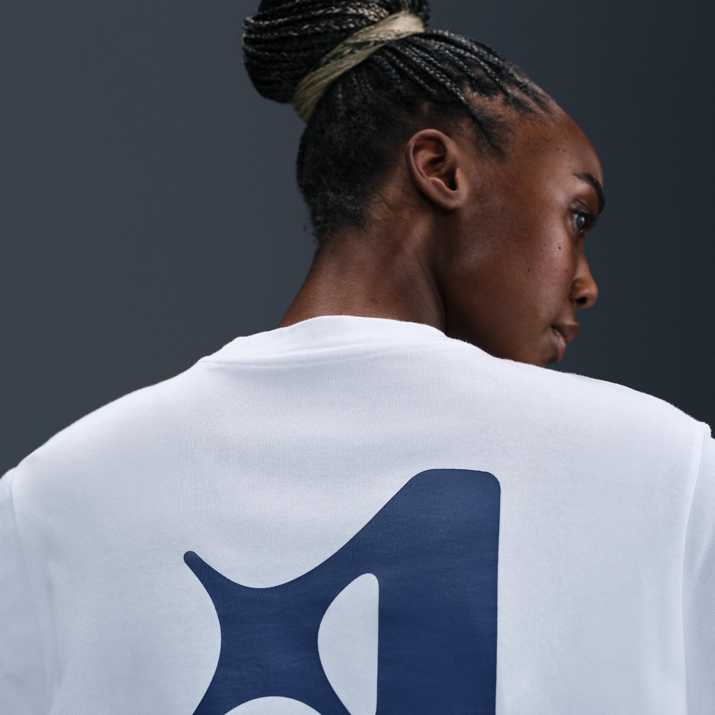 Nike Womens Aja Wilson Loose Short-Sleeve T-Shirt | HQ1696-011 Product Image