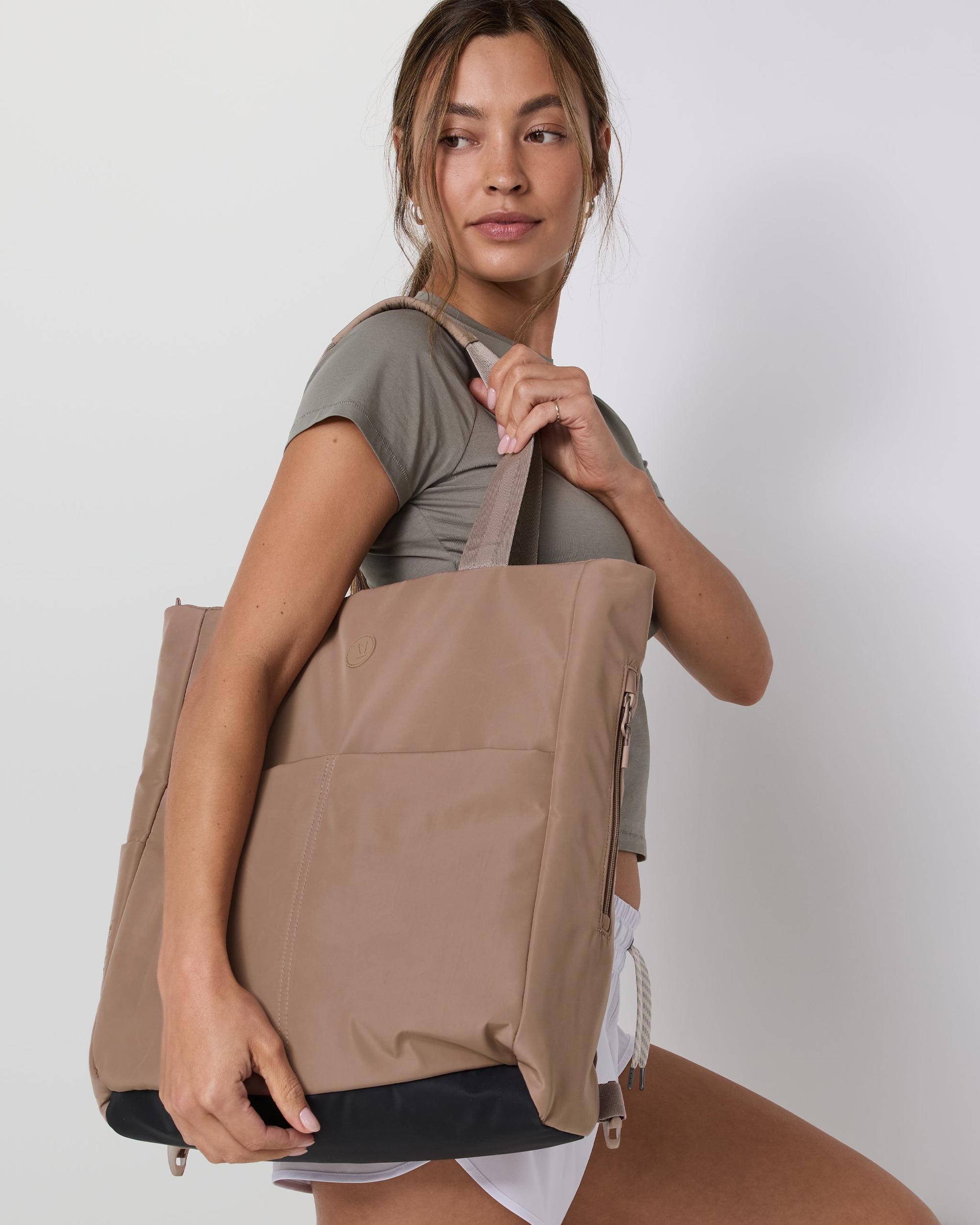 V1 Convertible Tote Bag 2.0 Product Image